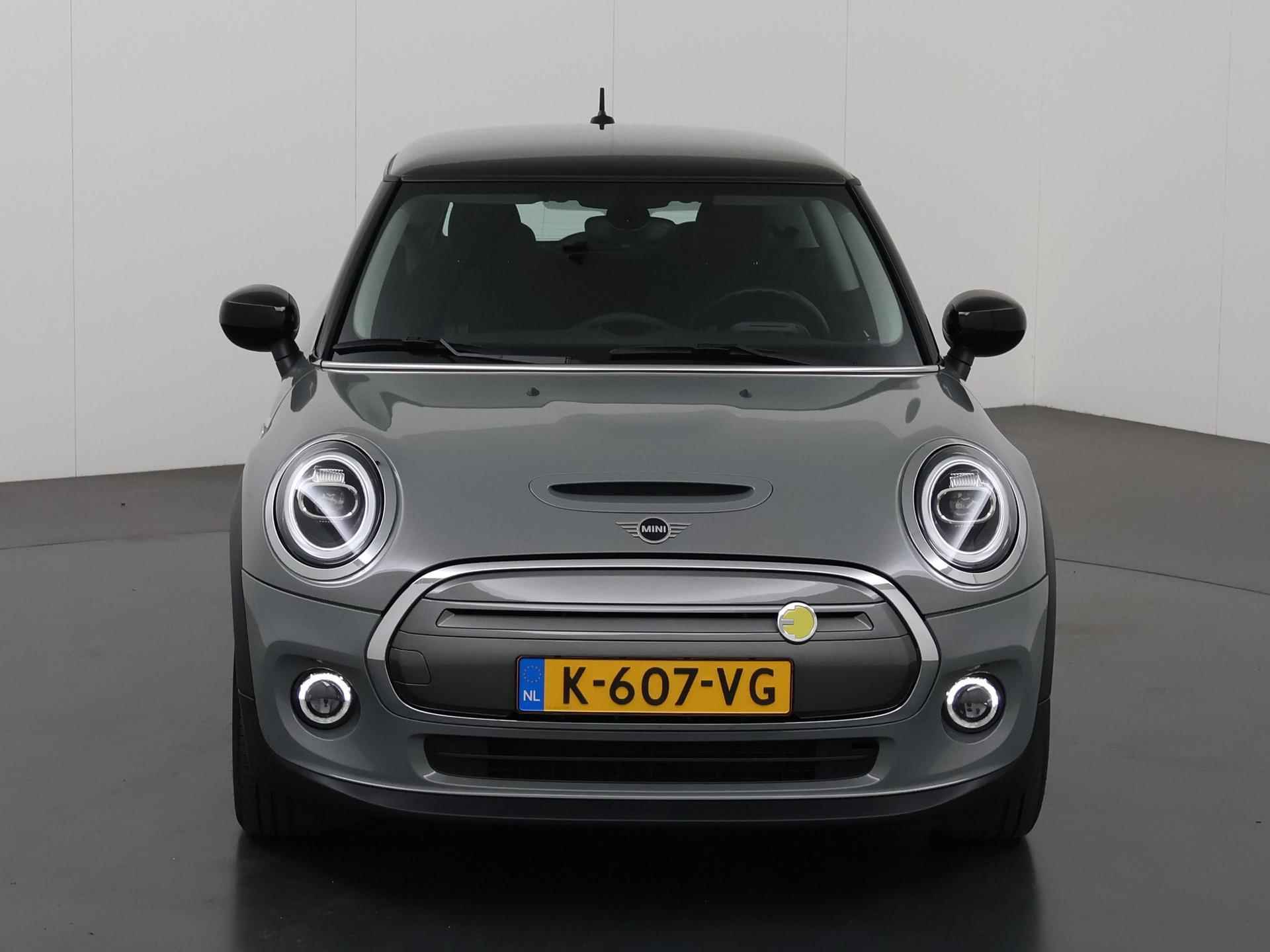 Mini Mini Electric Basic 33 kWh | Navigatie | Digitaal dashboard | Keyless Go | Climate control | Bluetooth | - 4/39