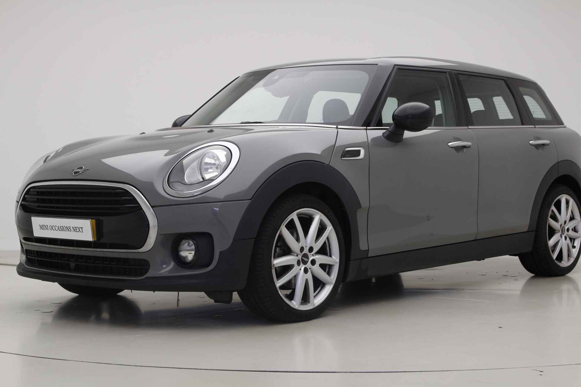 MINI Clubman Cooper | Trekhaak | CarPlay | Navigatie | Airco | 2 jaar MINI Garantie! - 8/32