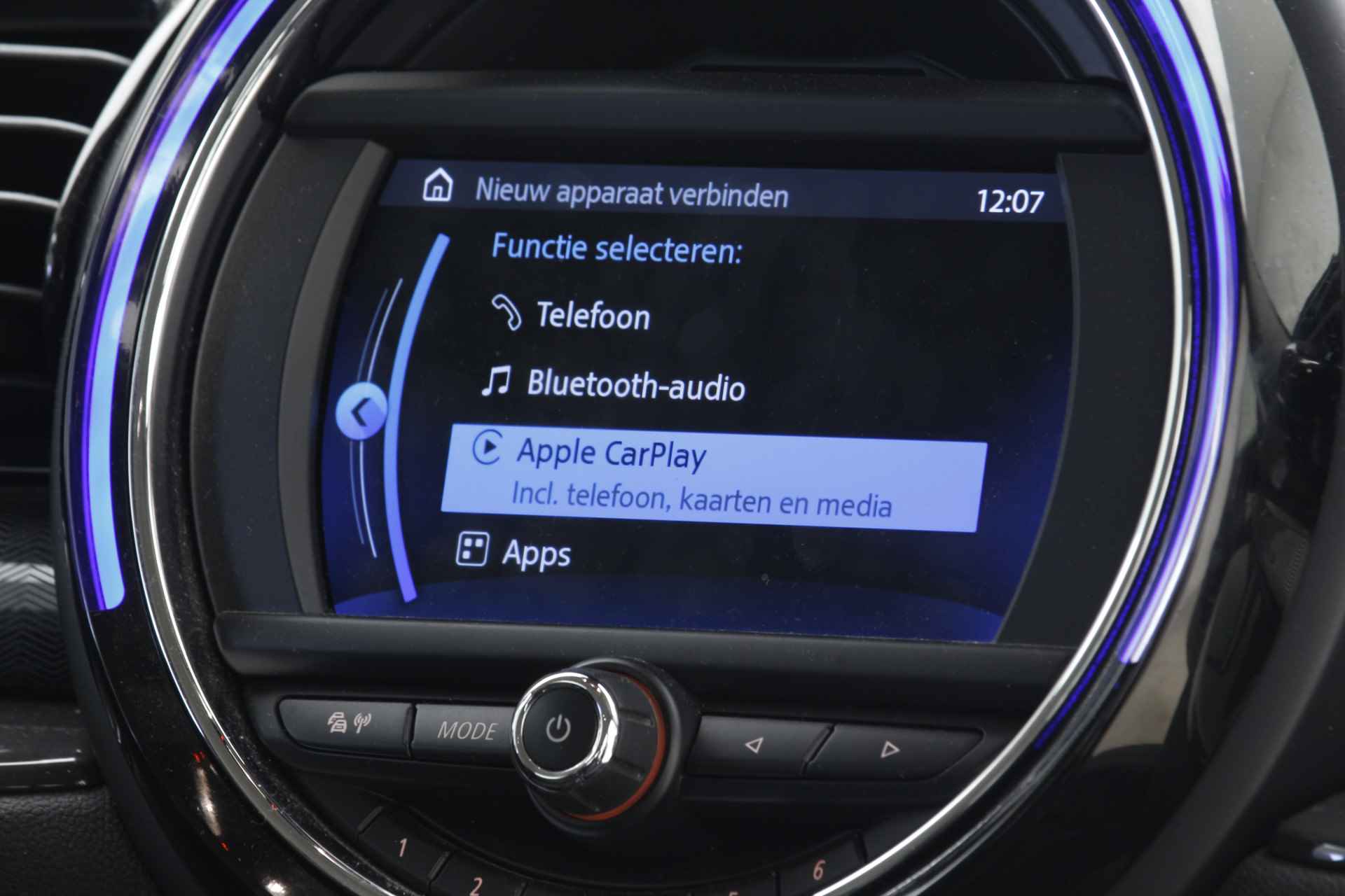 MINI Clubman Cooper | Trekhaak | CarPlay | Navigatie | Airco | 2 jaar MINI Garantie! - 25/32