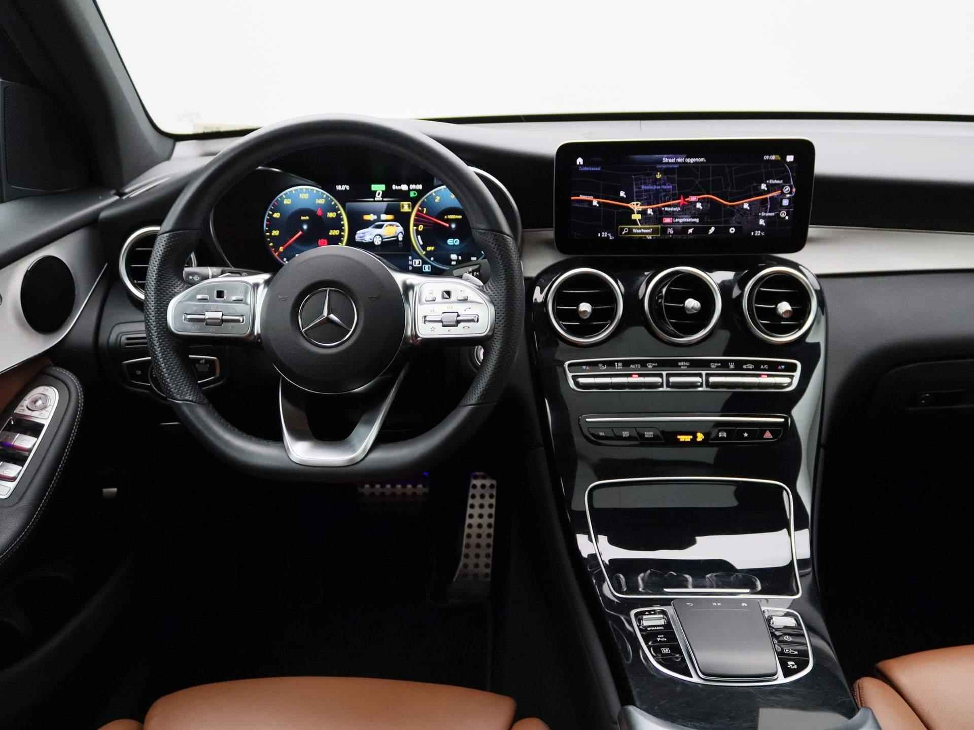 Mercedes-Benz GLC-klasse 300de 4MATIC Business Solution AMG | Lederen Bekleding | Adaptieve Cruise Control | Stoelverwarming | AMG | Elektrische Achterklep | 360 Camera | - 7/44