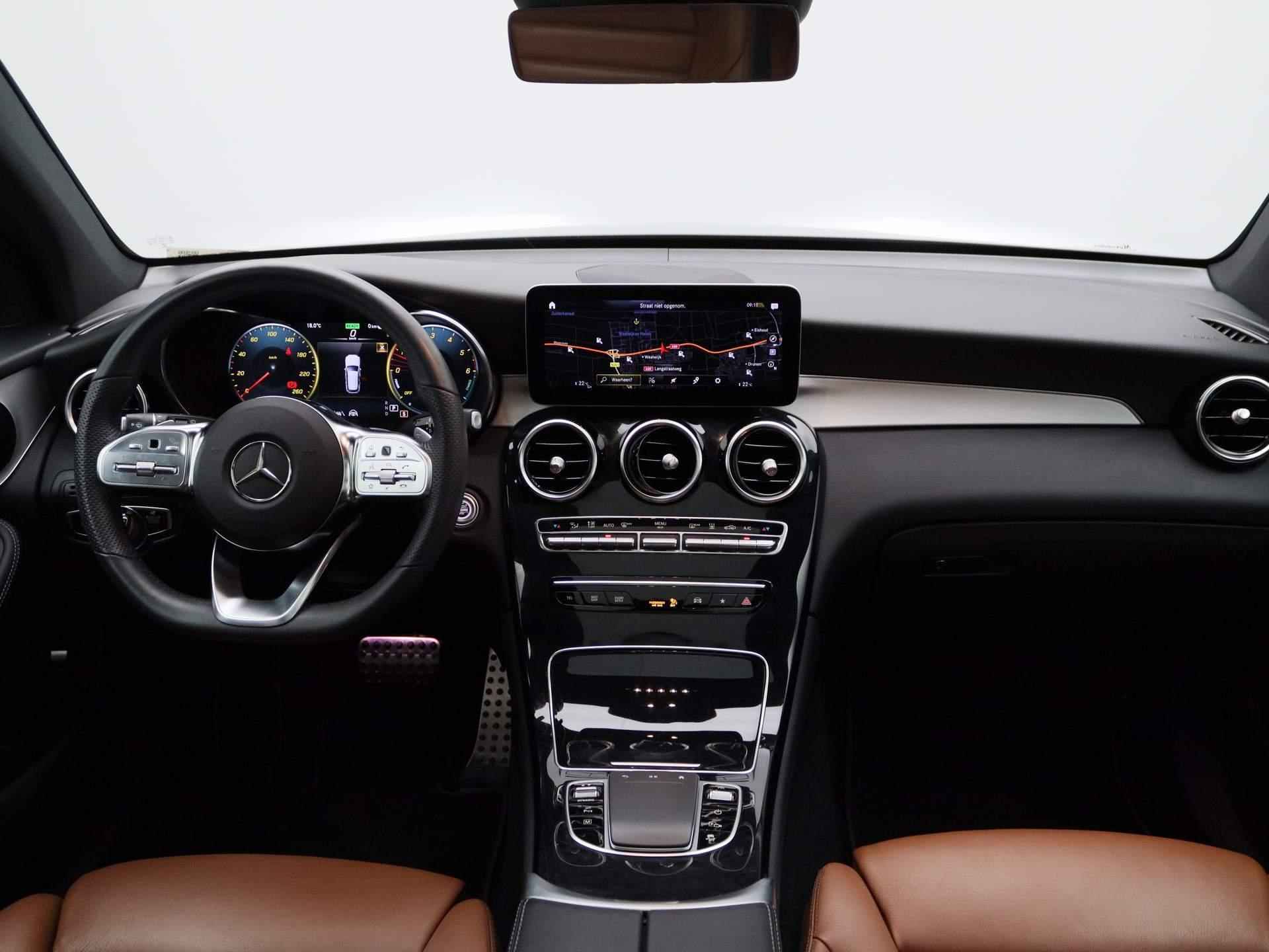 Mercedes-Benz GLC-klasse 300de 4MATIC Business Solution AMG | Lederen Bekleding | Adaptieve Cruise Control | Stoelverwarming | AMG | Elektrische Achterklep | 360 Camera | - 38/44