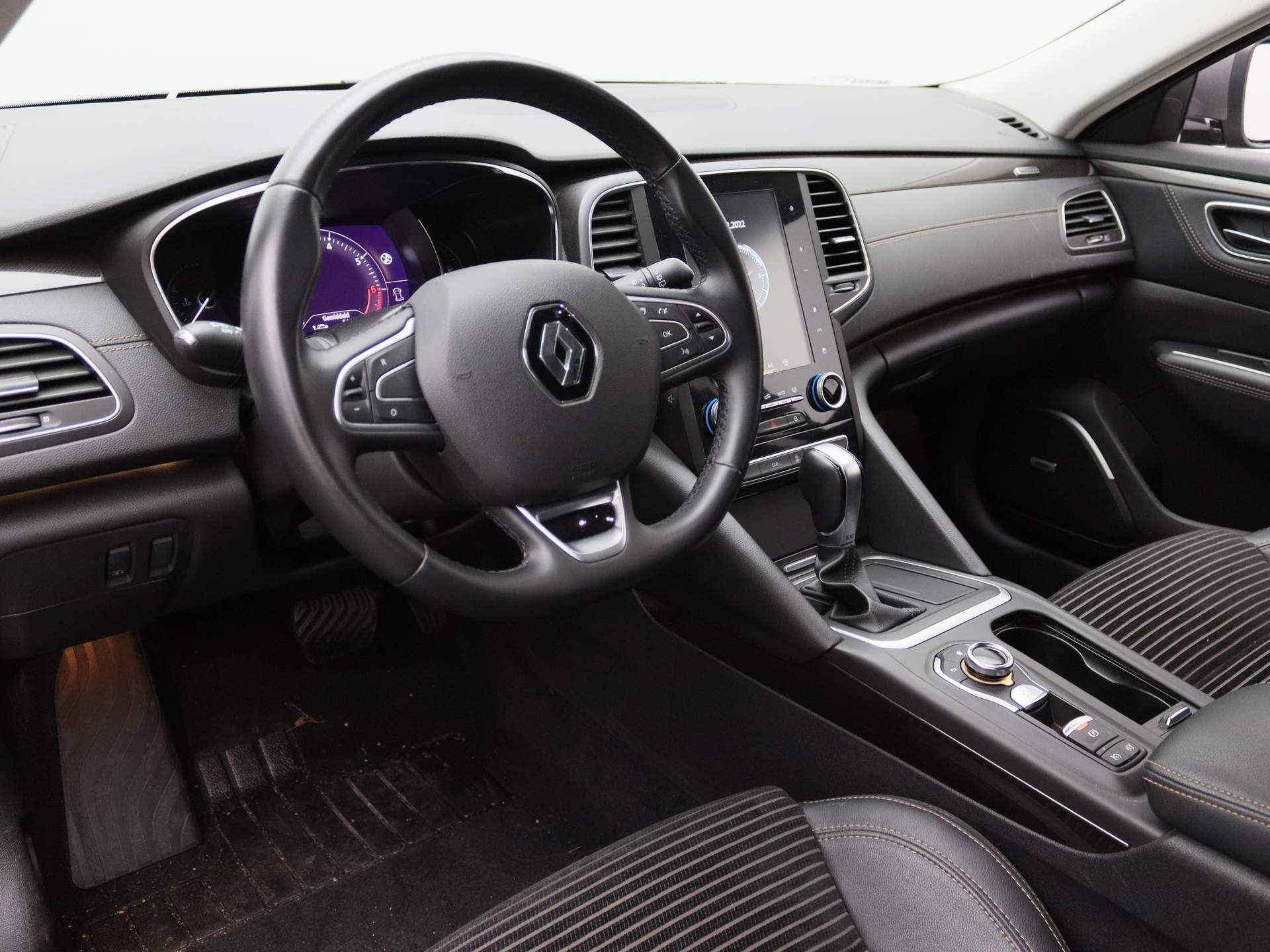 Renault Talisman Estate TCe 225pk Intens EDC/Automaat ALL-IN PRIJS! BOSE | Camera | Navi | Elektr. achterklep | 18" velgen - 4/37