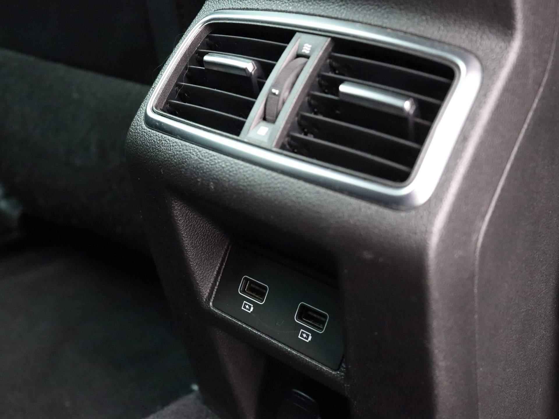 Renault Mégane Estate PHEV 160pk R.S. Line | Achteruitrijcamera | Apple Carplay | Android Auto | Multi-Sense | - 4/51