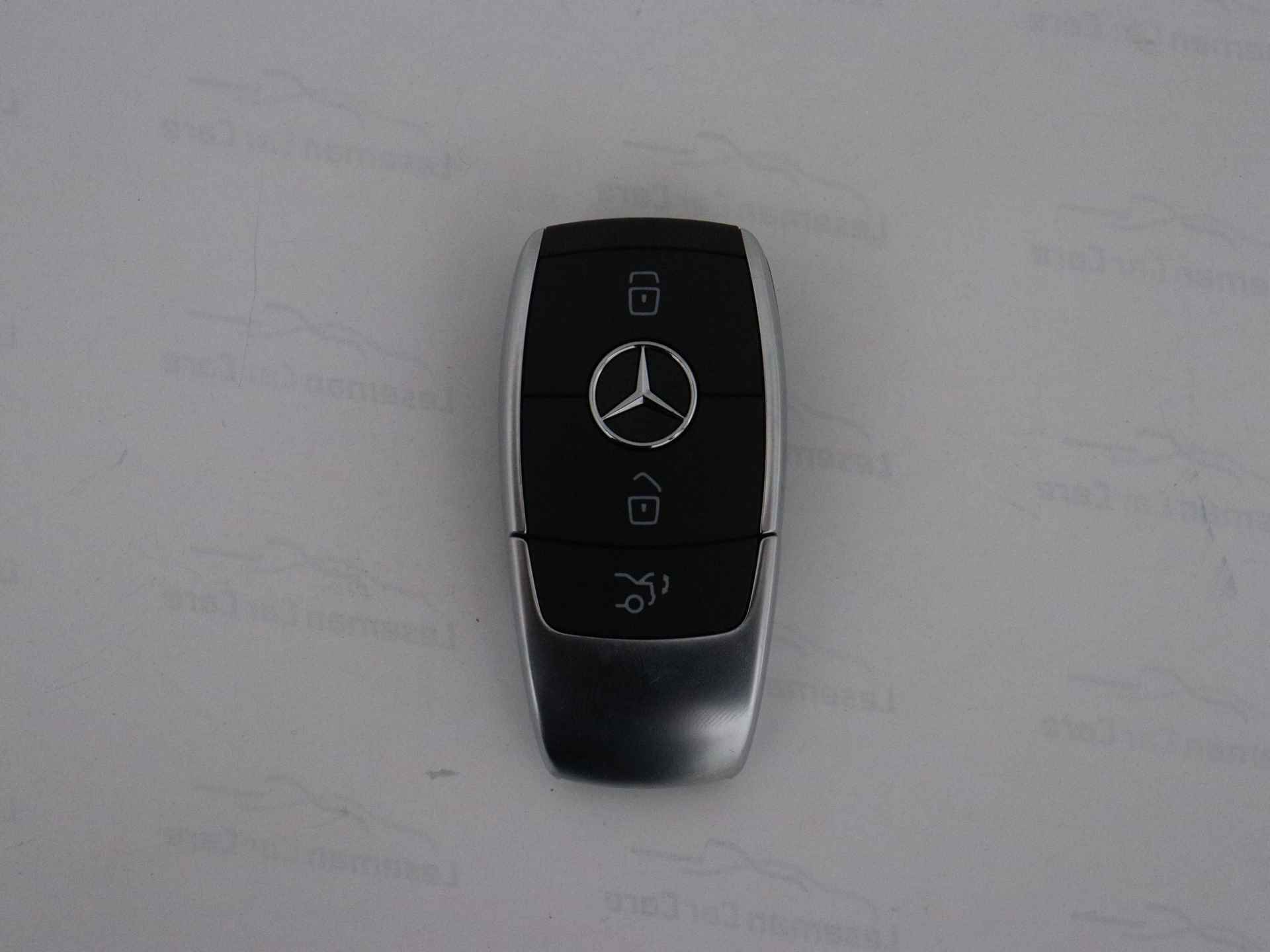 Mercedes-Benz C-Klasse 180 Business Solution AMG | 5 spaaks lichtmetalen velgen | Navigatie | Panoramadak | AMG Styling | Achteruitrijcamera | LED Koplampen | Inclusief 24 maanden MB Certified garantie voor europa. - 14/50