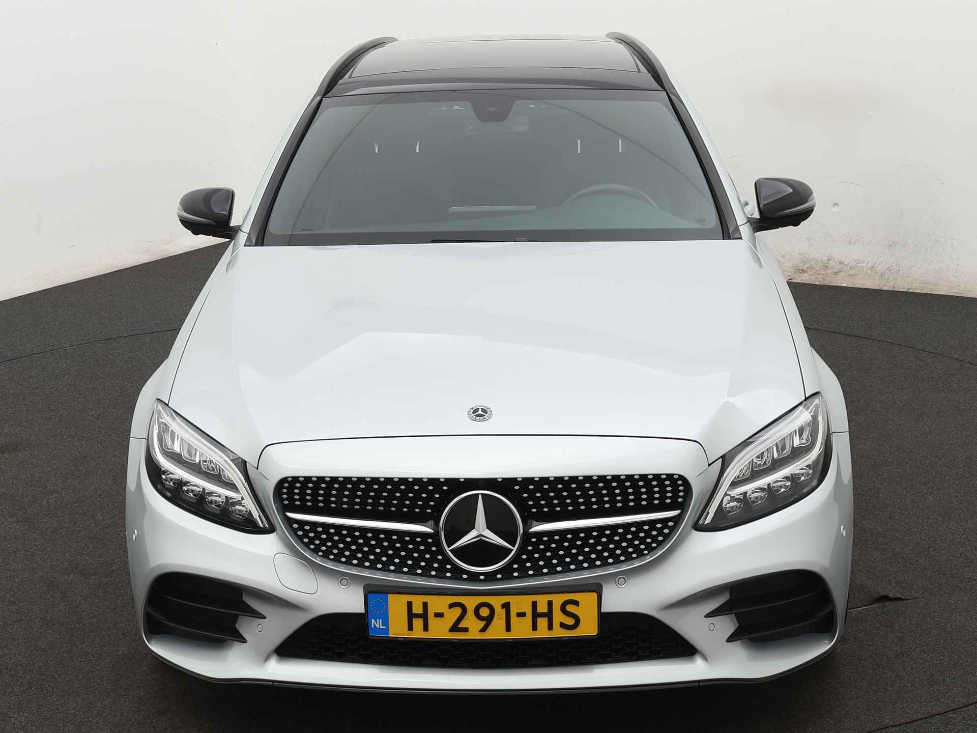 Mercedes-Benz C-Klasse 180 Business Solution AMG | 5 spaaks lichtmetalen velgen | Navigatie | Panoramadak | AMG Styling | Achteruitrijcamera | LED Koplampen | Inclusief 24 maanden MB Certified garantie voor europa. - 29/50