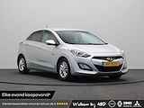 Hyundai i30 1.6 GDI i-Motion Plus | Trekhaak | Achteruitrij Camera | Climate Control | All Season Banden | Navigatie |