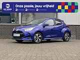 TOYOTA Yaris 1.5 Hybrid Dynamic -Sensoren Voor+Aachter - Carplay - LED - Came