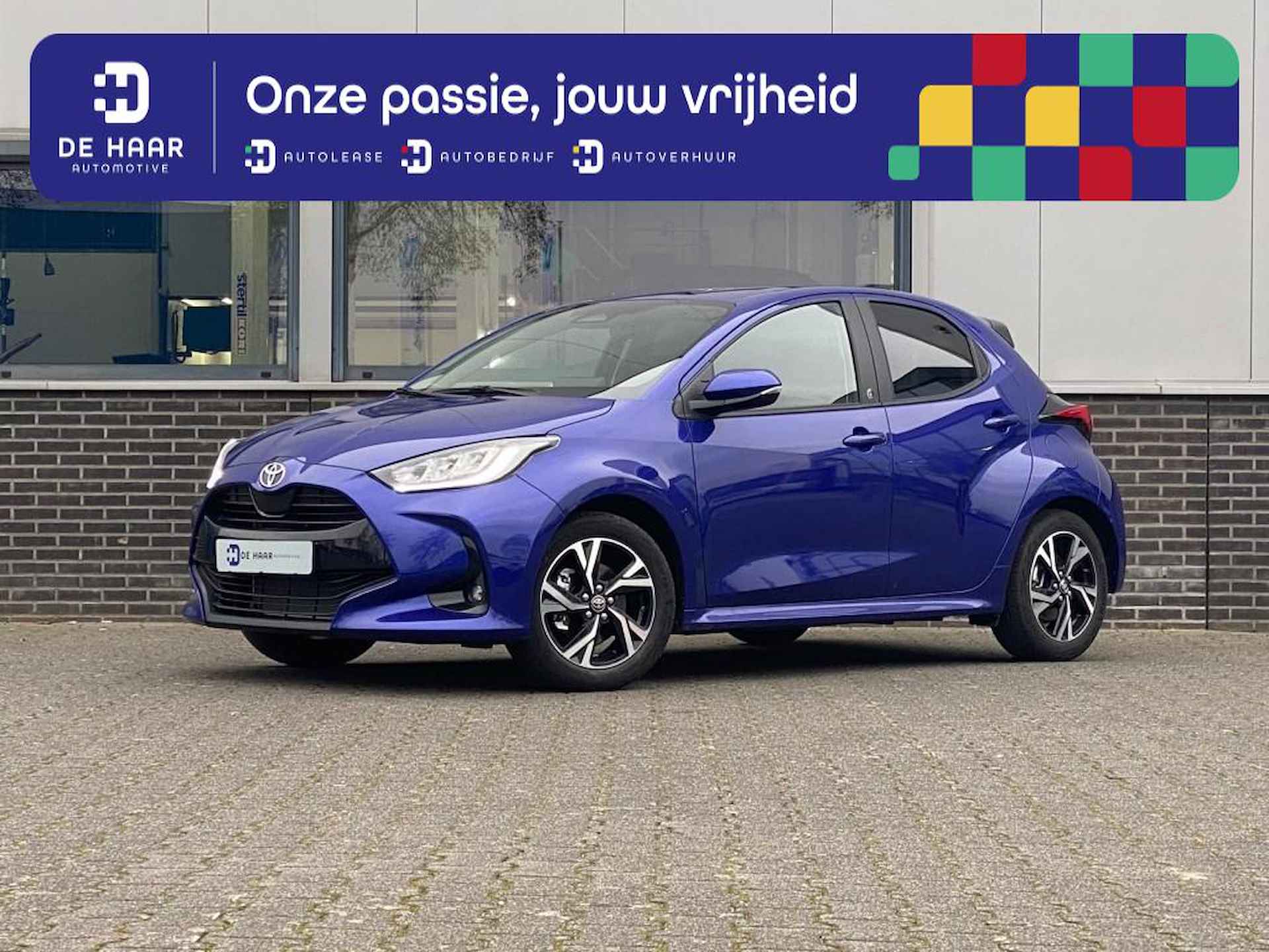 TOYOTA Yaris 1.5 Hybrid Dynamic -Sensoren Voor+Aachter - Carplay - LED - Came