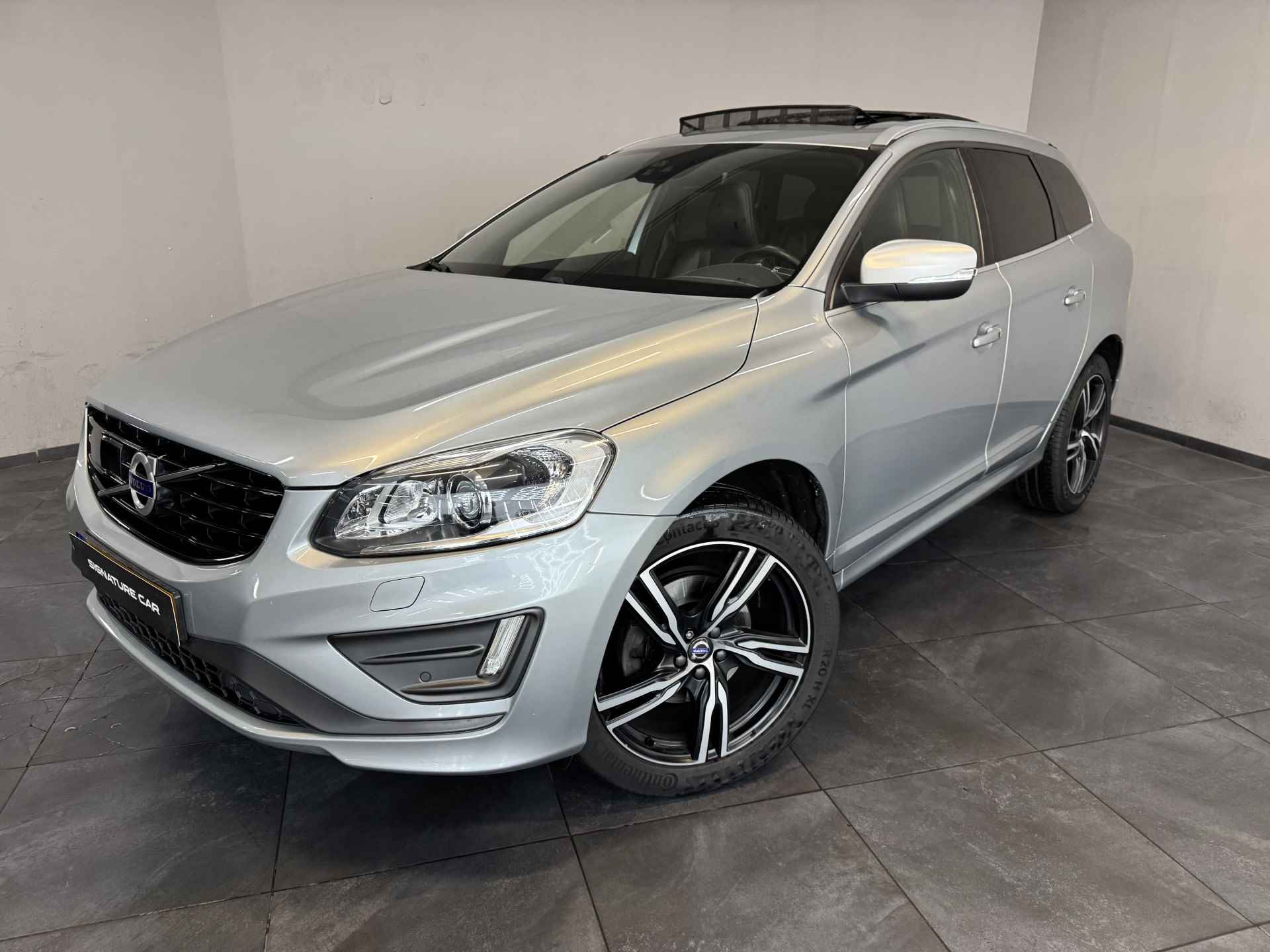 Volvo XC60 2.0 D4 FWD R-Design ✅ Panoramadak ✅ R-Design ✅ Harman/Kardon ✅ Trekhaak ✅ Stoelverwarming ✅ Adaptive Cruise Control ✅ Stuurverwarming ✅ - 9/82