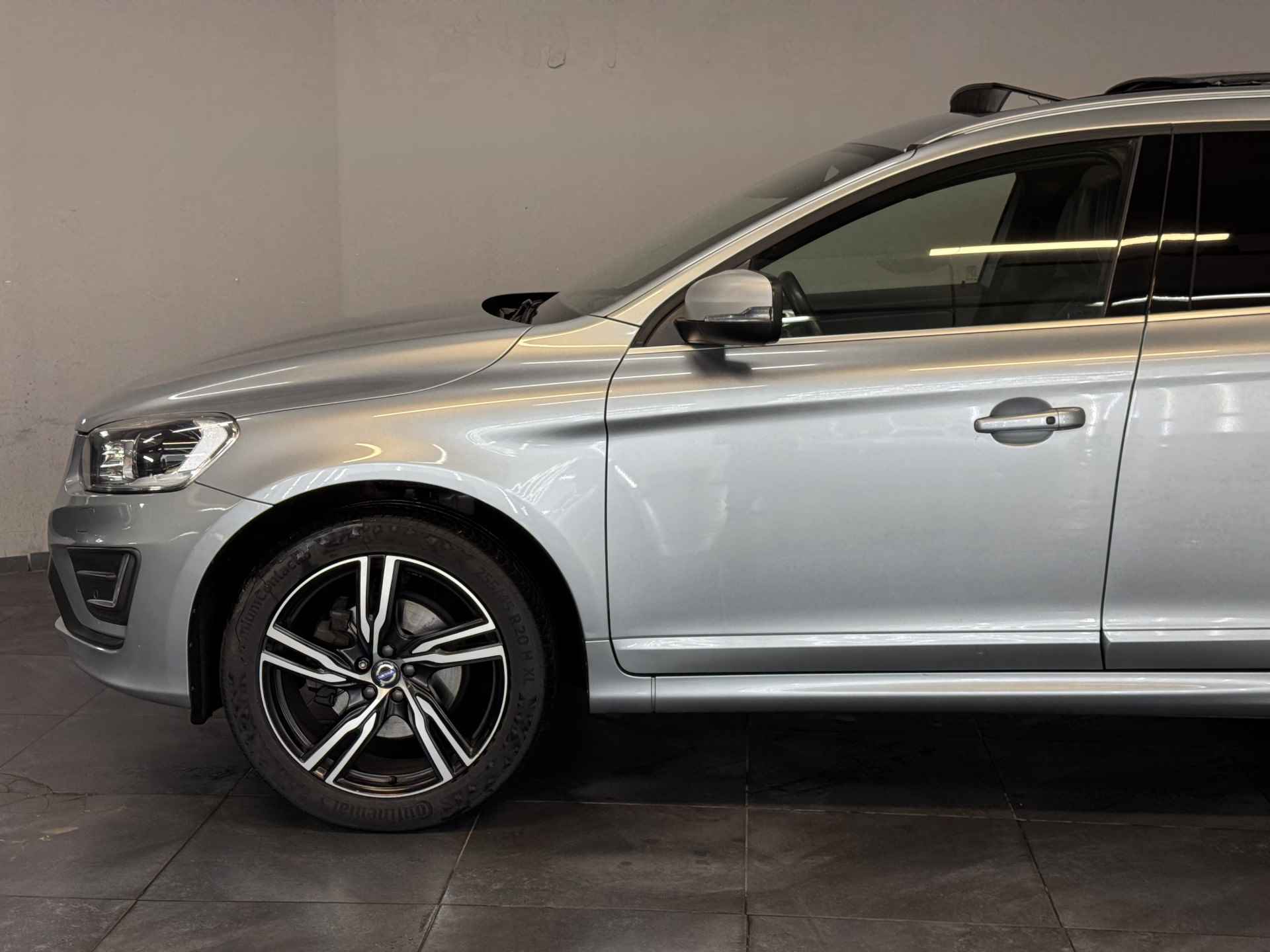 Volvo XC60 2.0 D4 FWD R-Design ✅ Panoramadak ✅ R-Design ✅ Harman/Kardon ✅ Trekhaak ✅ Stoelverwarming ✅ Adaptive Cruise Control ✅ Stuurverwarming ✅ - 20/82