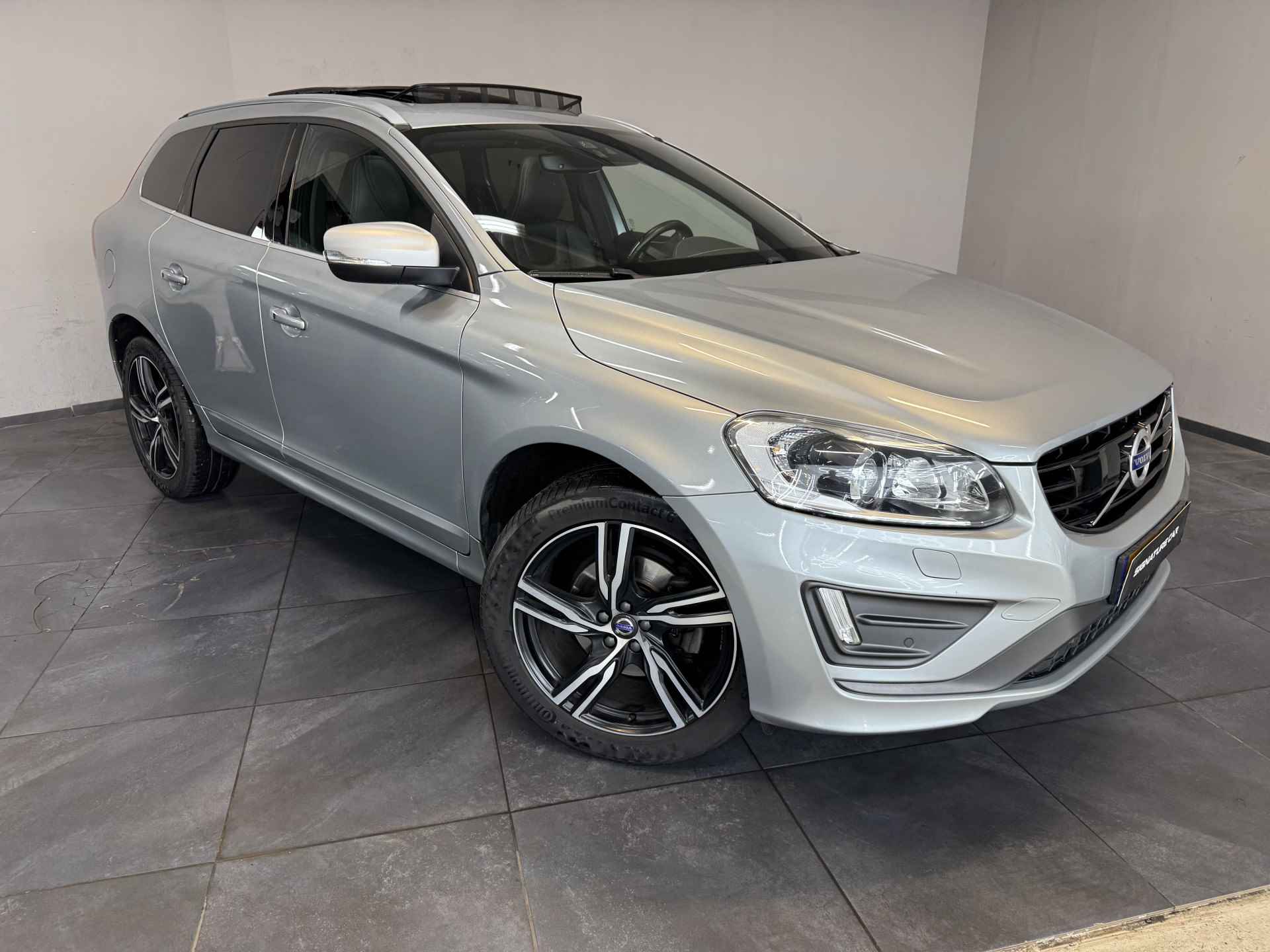 Volvo XC60 2.0 D4 FWD R-Design ✅ Panoramadak ✅ R-Design ✅ Harman/Kardon ✅ Trekhaak ✅ Stoelverwarming ✅ Adaptive Cruise Control ✅ Stuurverwarming ✅ - 37/82