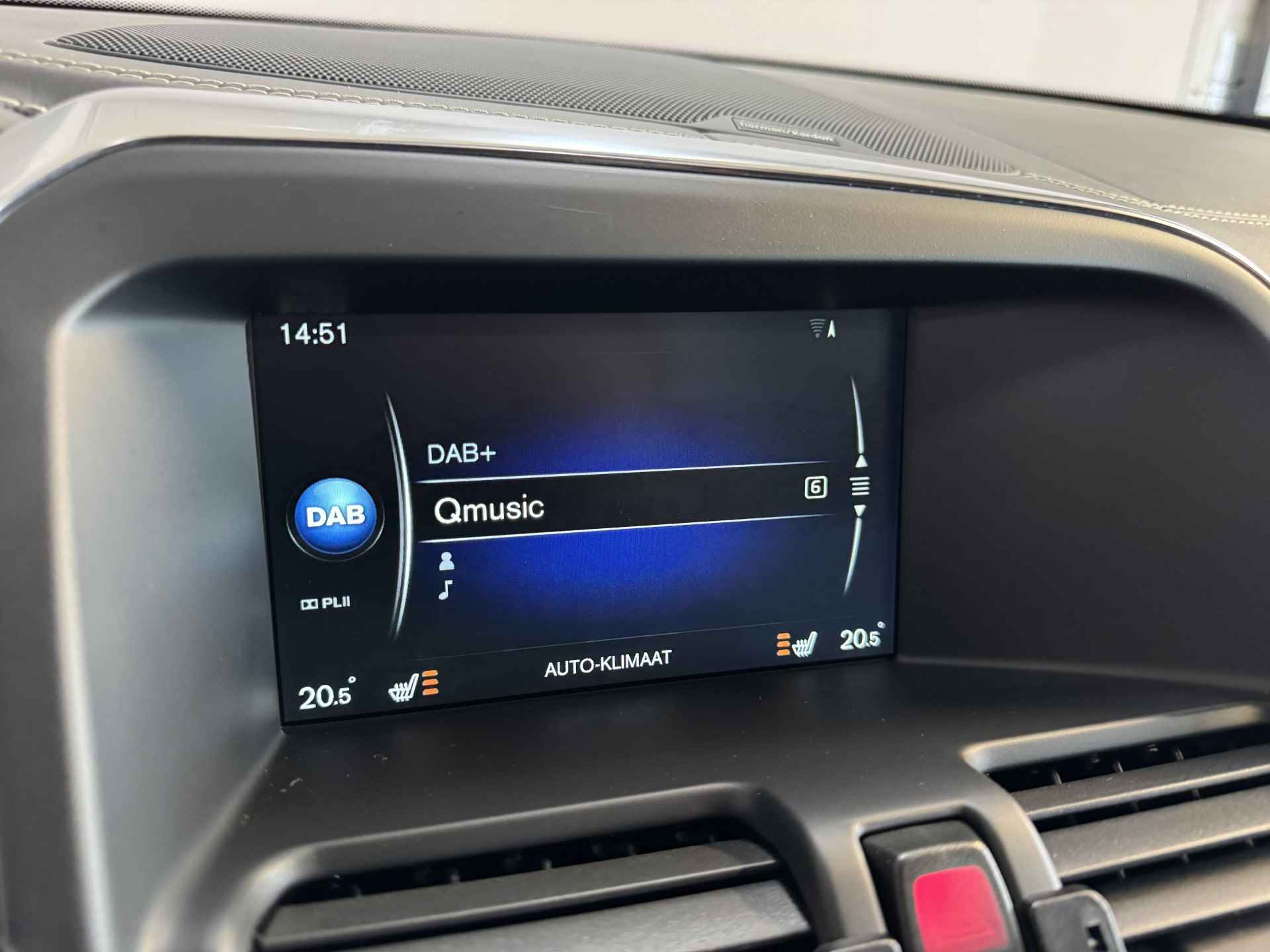 Volvo XC60 2.0 D4 FWD R-Design ✅ Panoramadak ✅ R-Design ✅ Harman/Kardon ✅ Trekhaak ✅ Stoelverwarming ✅ Adaptive Cruise Control ✅ Stuurverwarming ✅ - 57/82