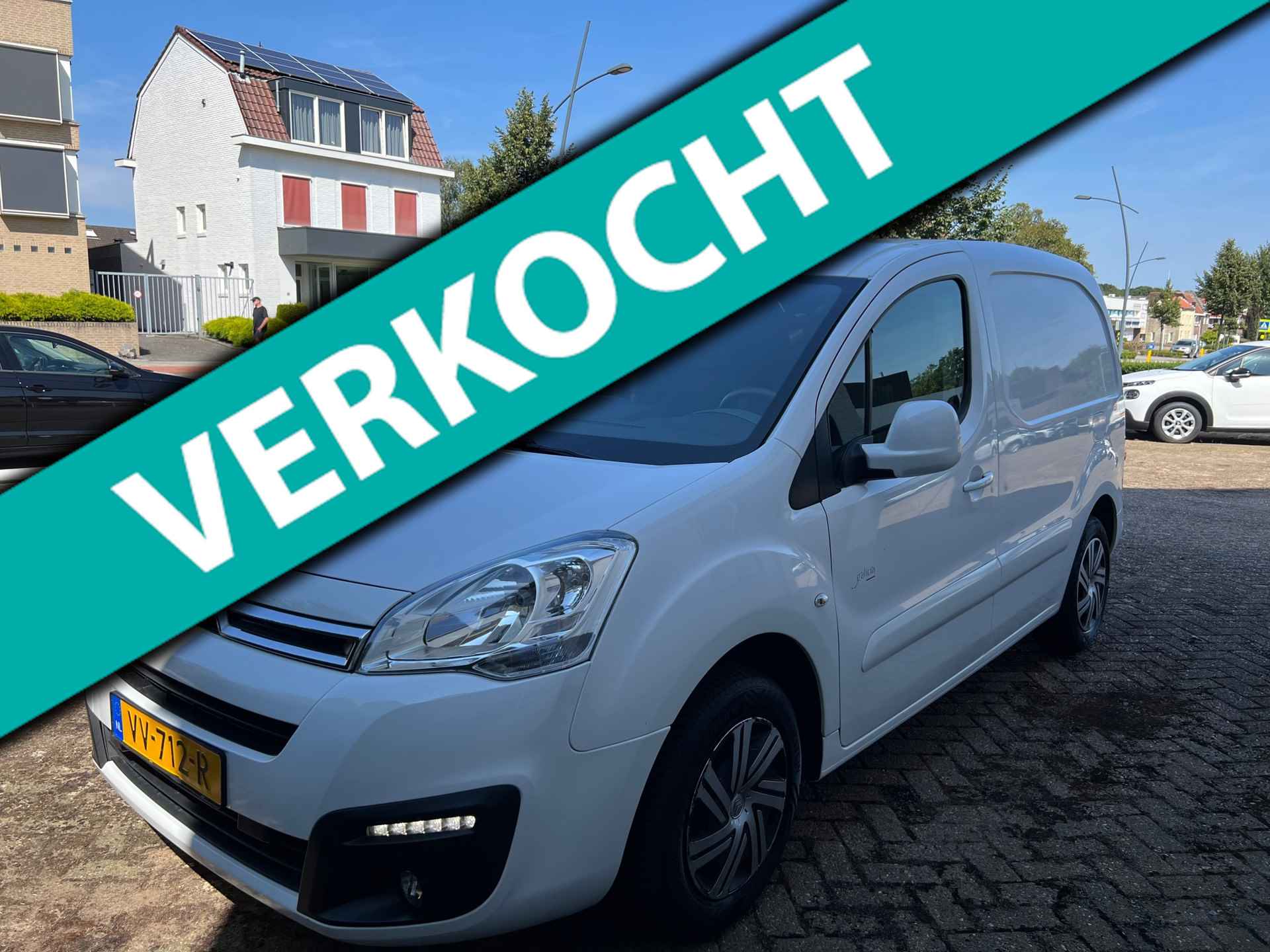 Citroen Berlingo 1.6 BlueHDI 75 Comfort Airco-Centrale vergrendeling-Trekhaak-Armsteun. Betimmering - 1/21