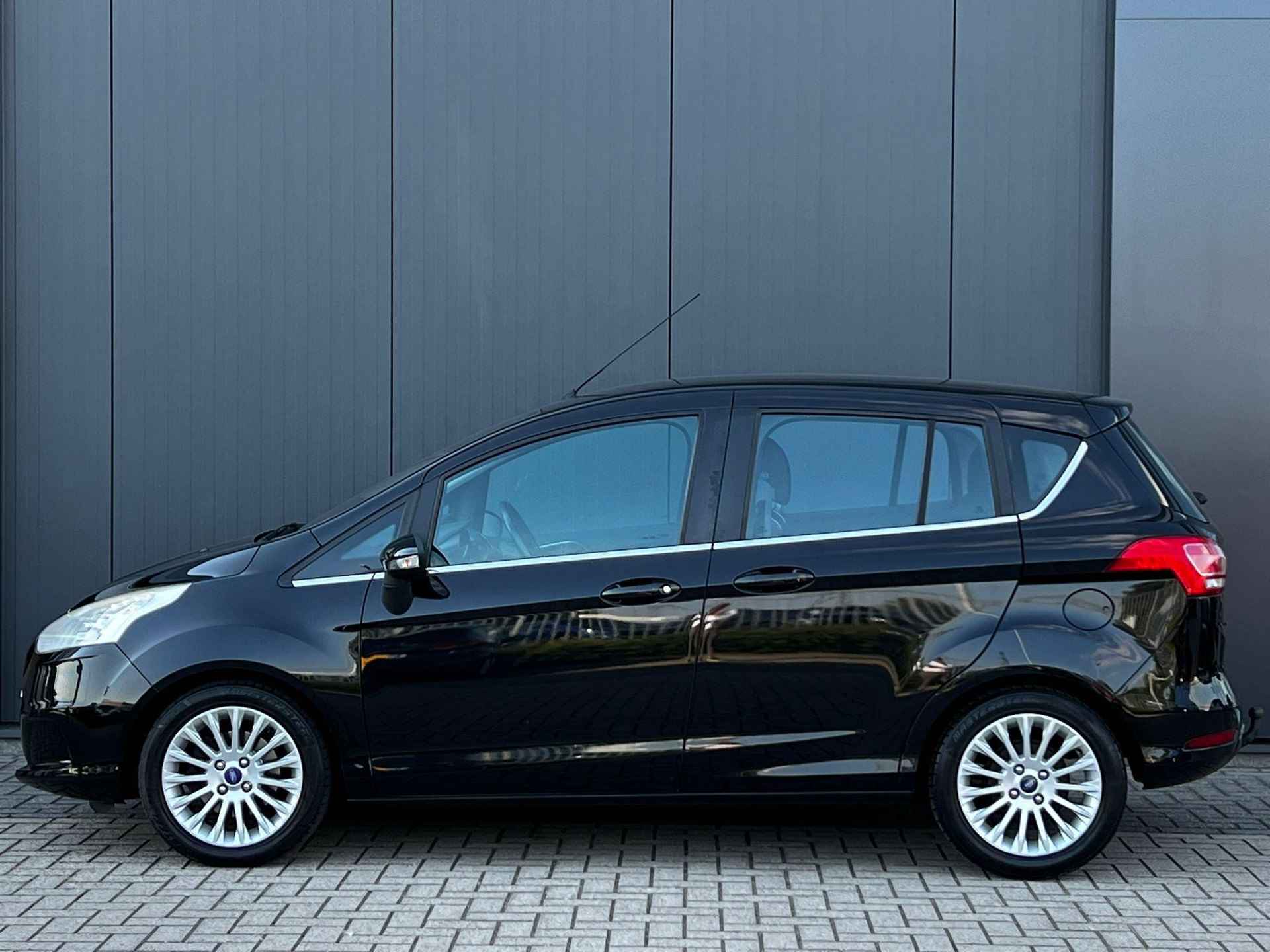 Ford B-Max 1.0 EcoBoost 100 Titanium | Navigatie | Climate Control | Achteruitrijcamera | Trekhaak - 8/22