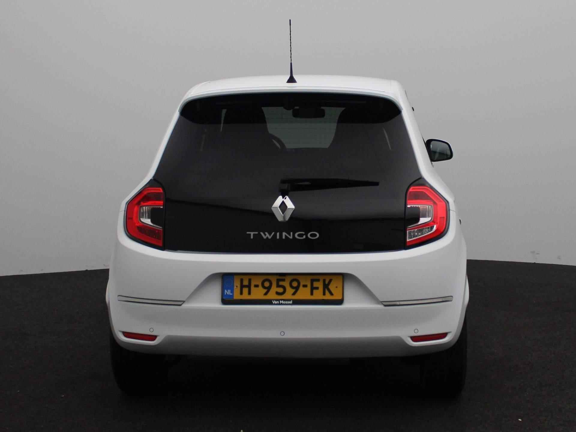 Renault Twingo TCe 95 EDC Automaat Intens | Climate Control | Cruise control met snelheidsbegrenzer | Lichtmetalen velgen Argos | Parkeersensoren achter met achteruitrijcamera | - 5/25