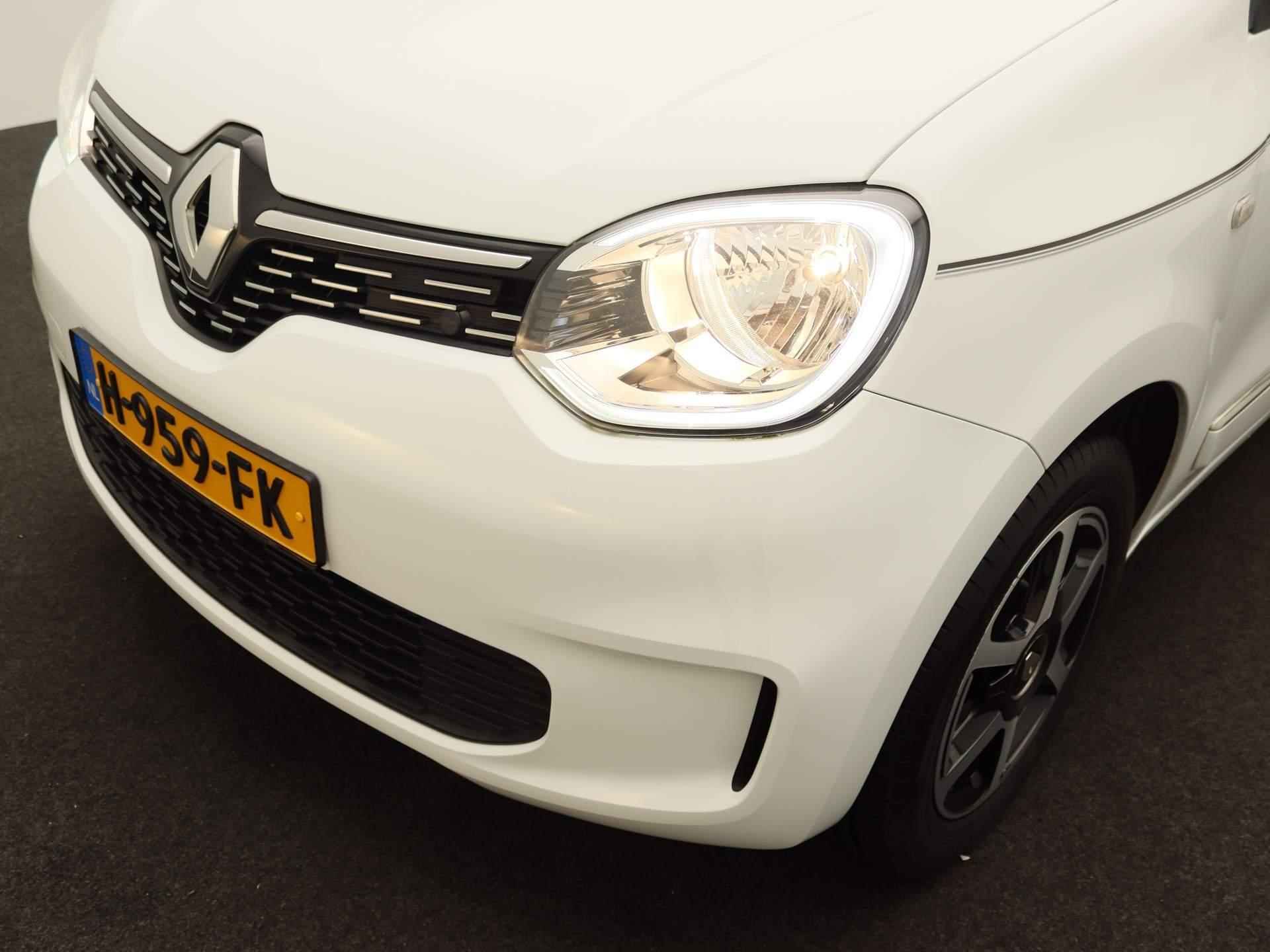 Renault Twingo TCe 95 EDC Automaat Intens | Climate Control | Cruise control met snelheidsbegrenzer | Lichtmetalen velgen Argos | Parkeersensoren achter met achteruitrijcamera | - 14/25