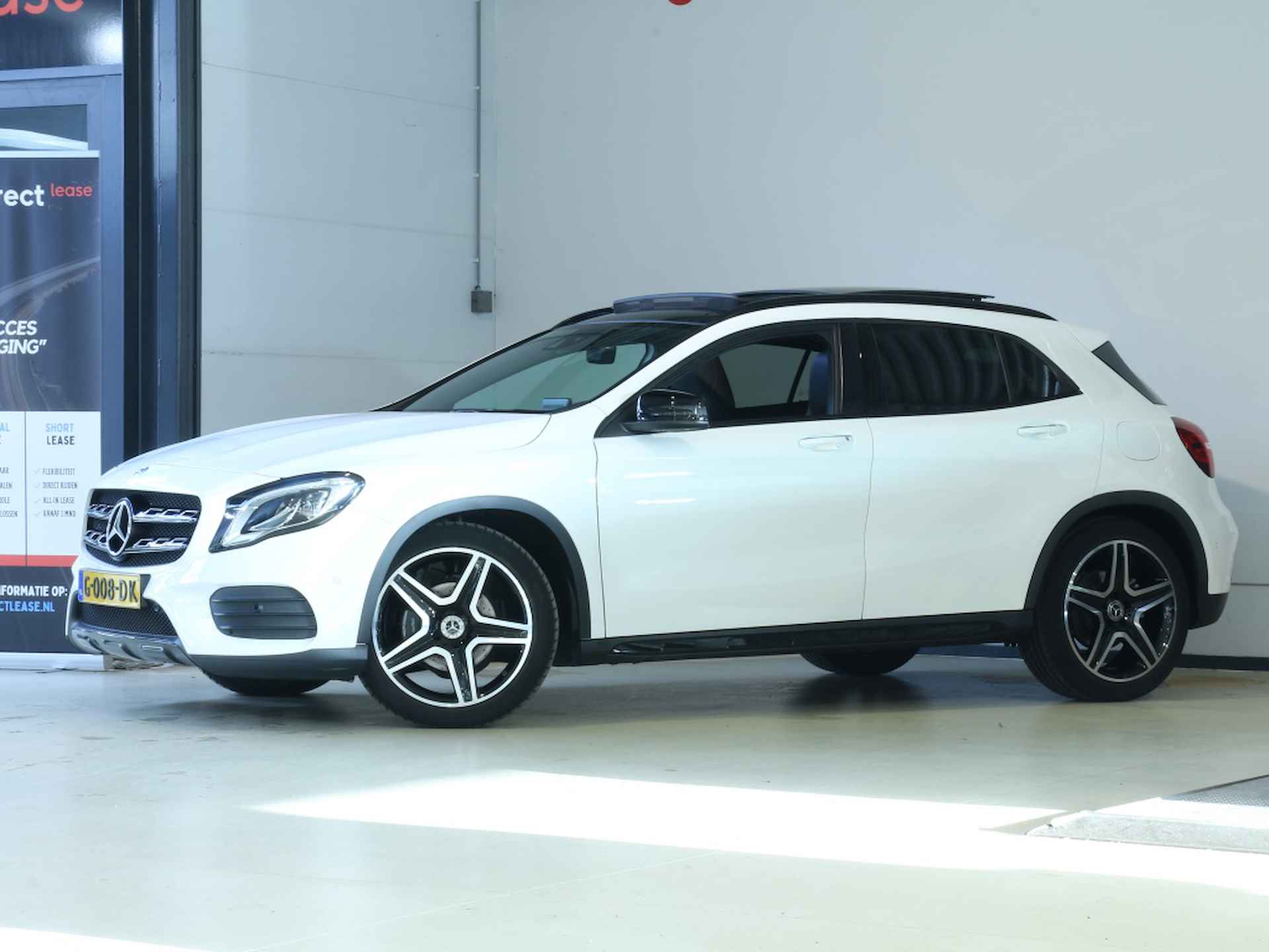 Mercedes-benz GLA-klasse 180 AMG * ALL-IN PRIJS * 1 JAAR GARANTIE - 23/25