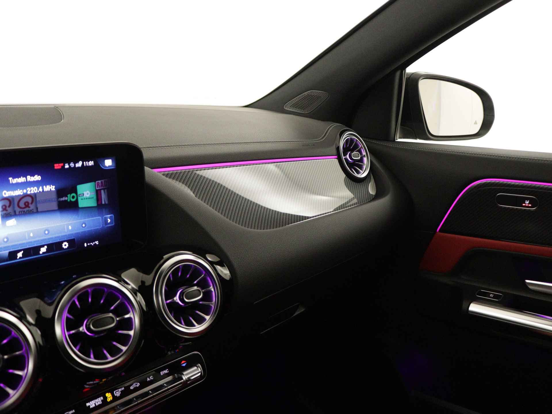 Mercedes-Benz GLA 200 AMG Line Limited | Trekhaak | Sfeerverlichting | Stoelverwarming | Inclusief 24 MB Premium Certified garantie voor Europa. - 7/39