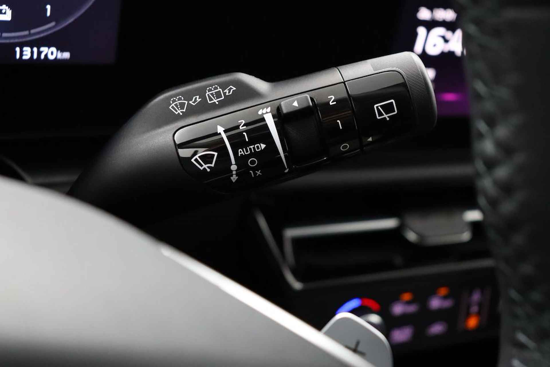 Kia Niro 1.6 GDi PHEV Edition LED - Stoel-/stuurverwarming - Navigatie - Cruise Control Adaptief - Camera - Fabrieksgarantie tot 10-2029 - 24/40