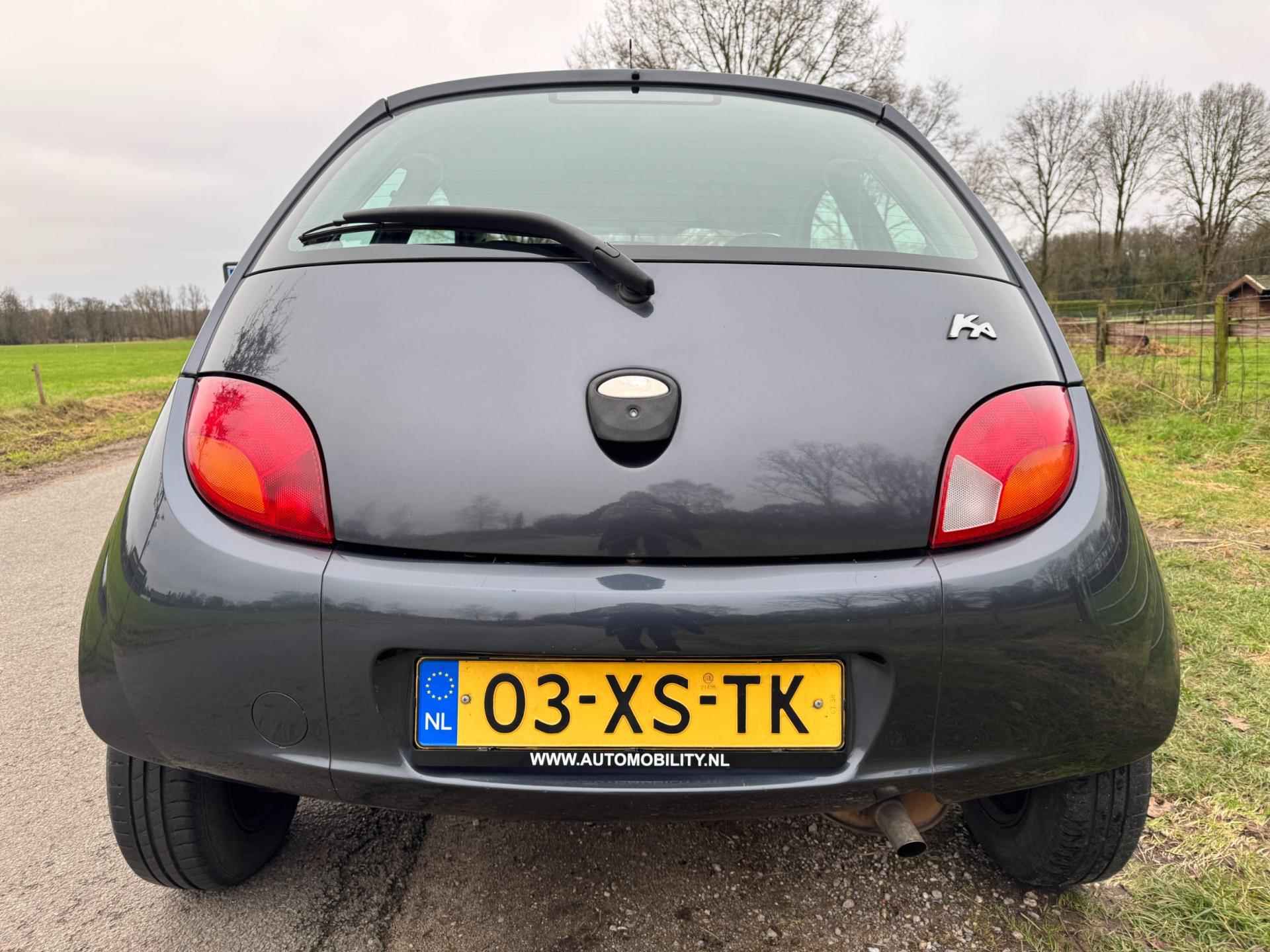 Ford Ka 1.3 Summer Edition keurig netjes met airco - 6/20