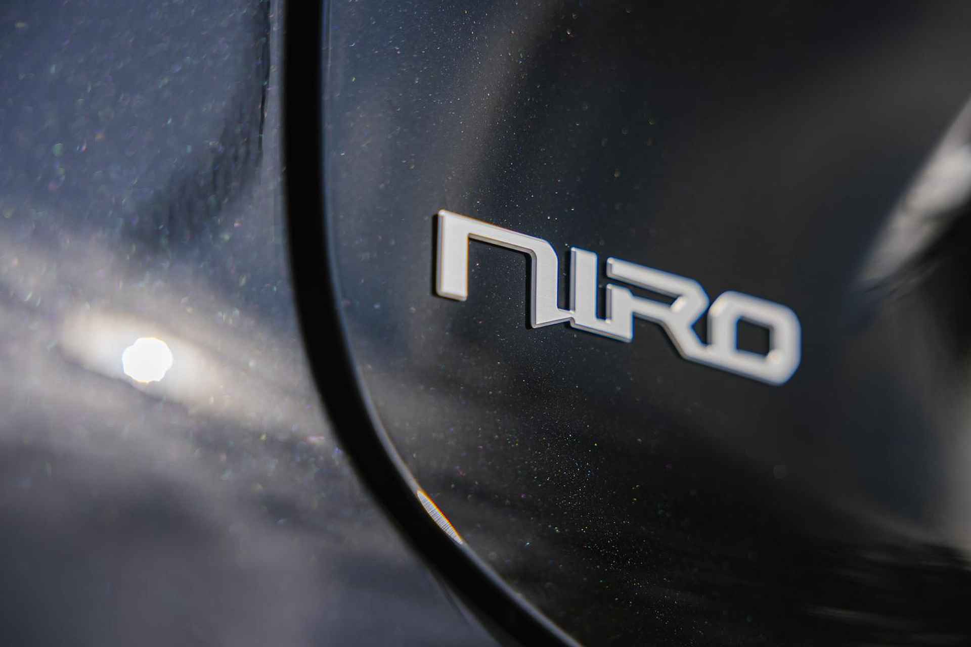 Kia Niro 1.6 GDi Hybrid DynamicLine V.A. €480 PRIVATE LEASE ACTIETARIEF! | NIEUW - 19/21