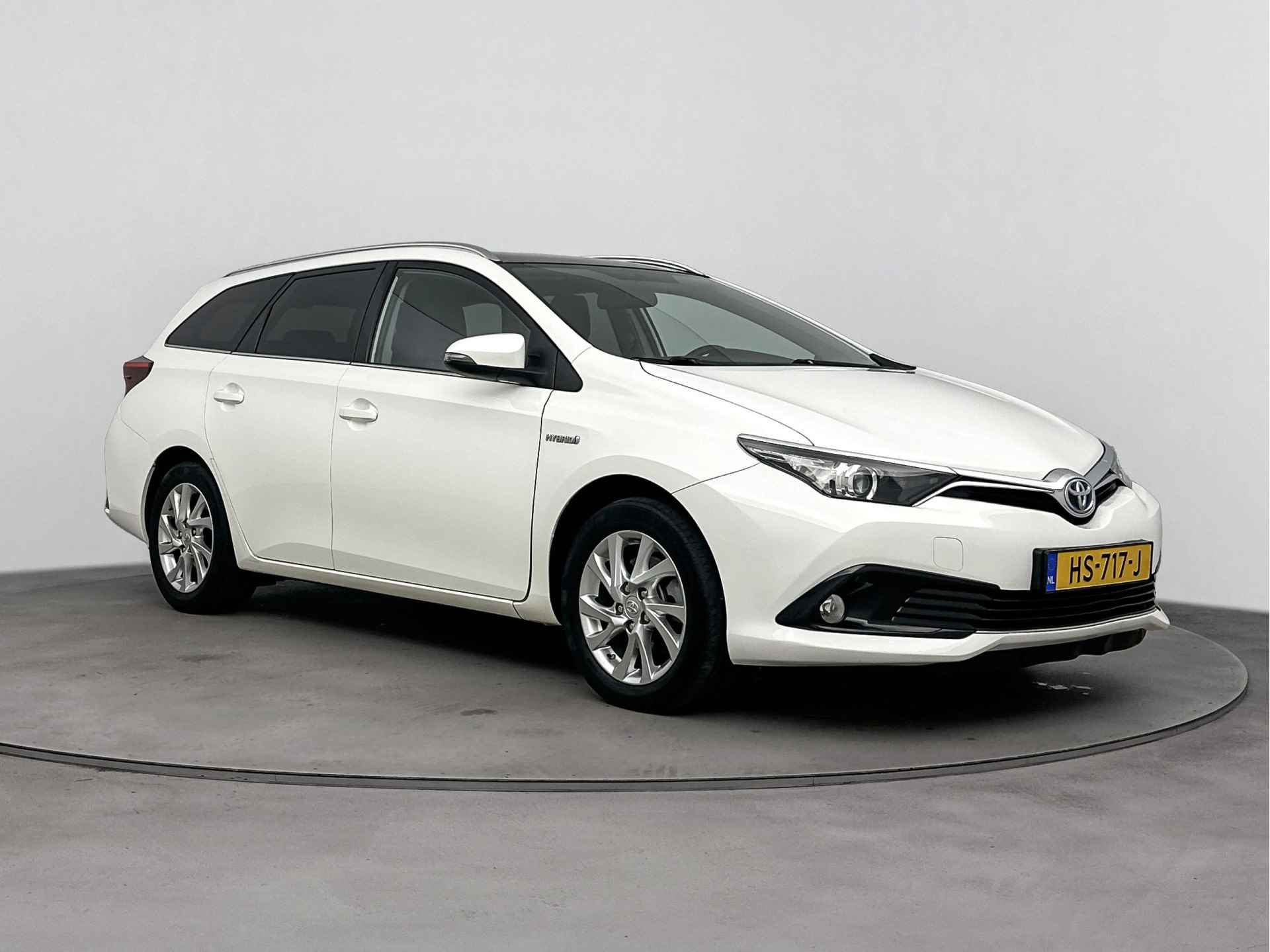 Toyota Auris Touring Sports 1.8 Hybrid Lease | Trekhaak | Panoramadak | Camera | Climate Control | - 28/41