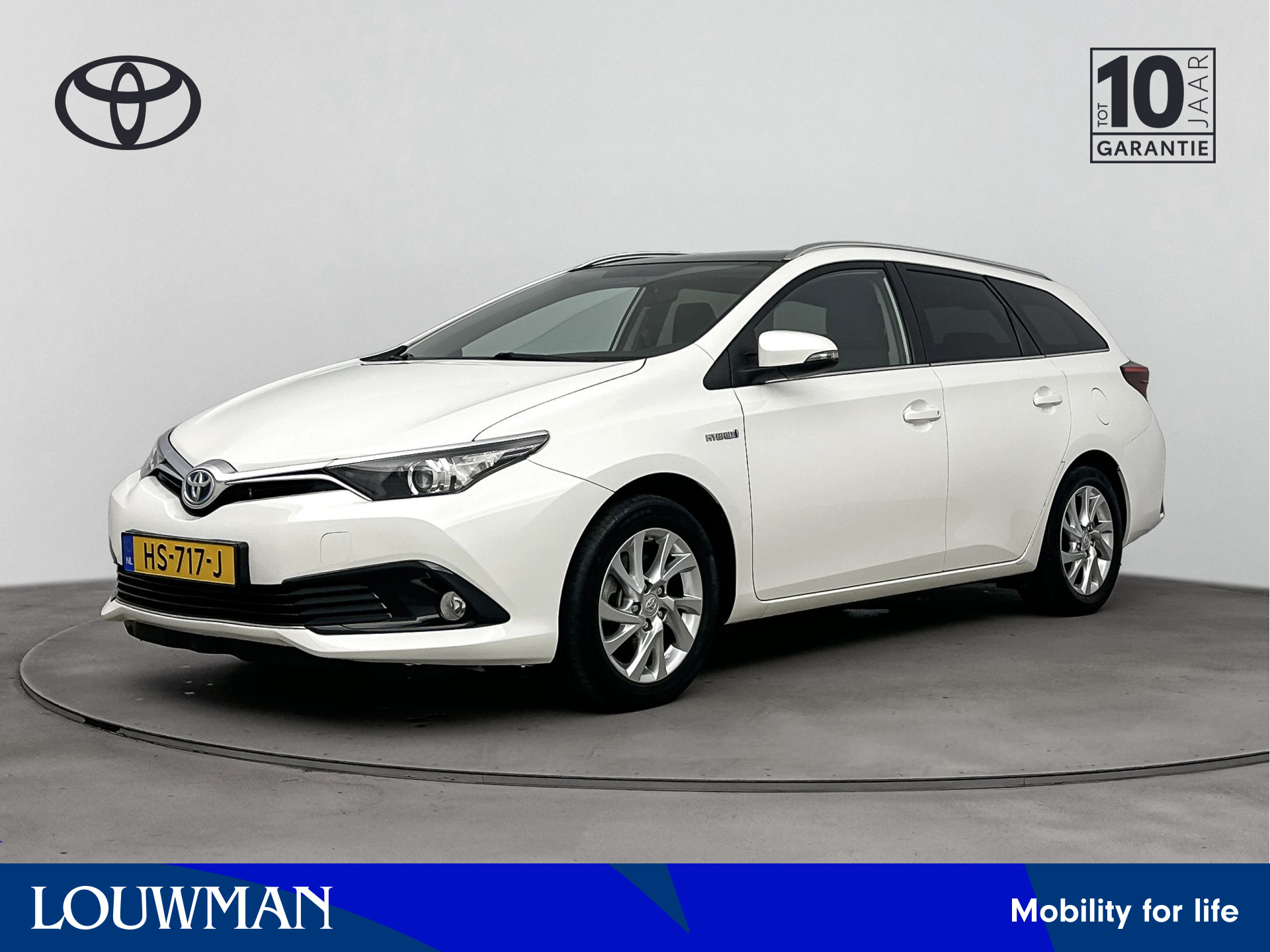 Toyota Auris Touring Sports 1.8 Hybrid Lease | Trekhaak | Panoramadak | Camera | Climate Control |