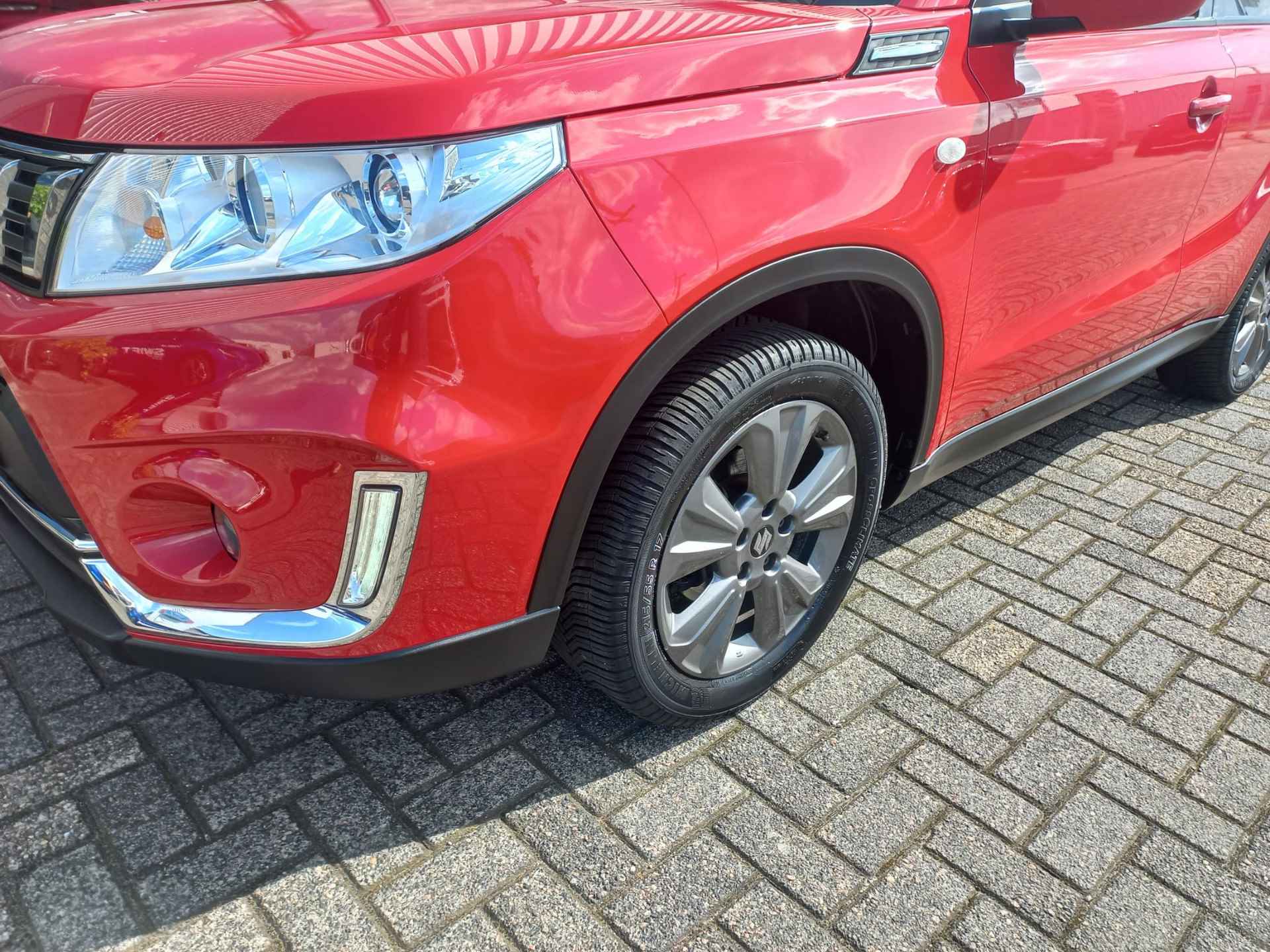 Suzuki Vitara 1.0 Boosterjet Select Trekhaak/ Navigatie - 27/30