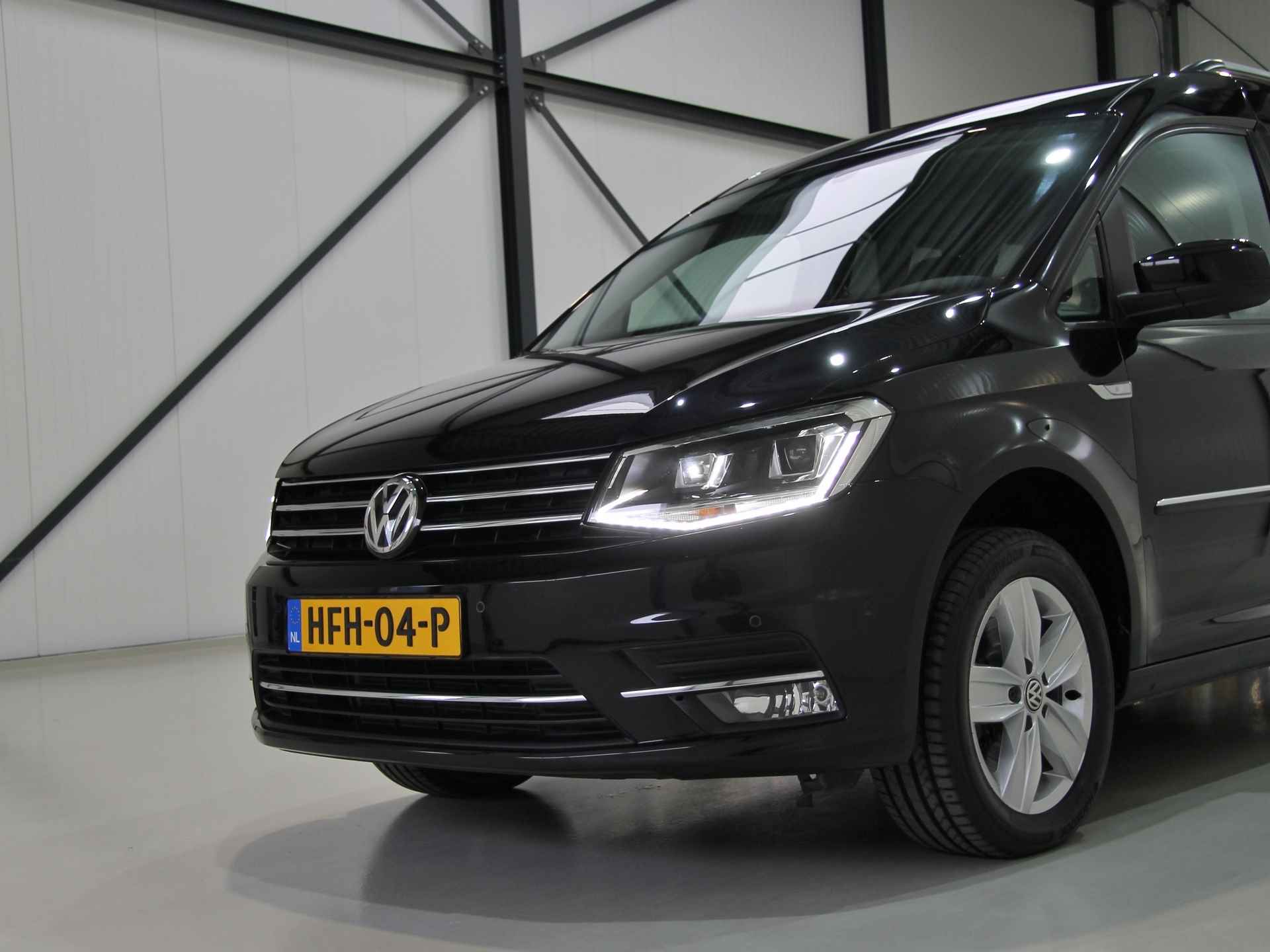 Volkswagen Caddy Maxi 1.4 TSI 130pk DSG Highline - 7/37