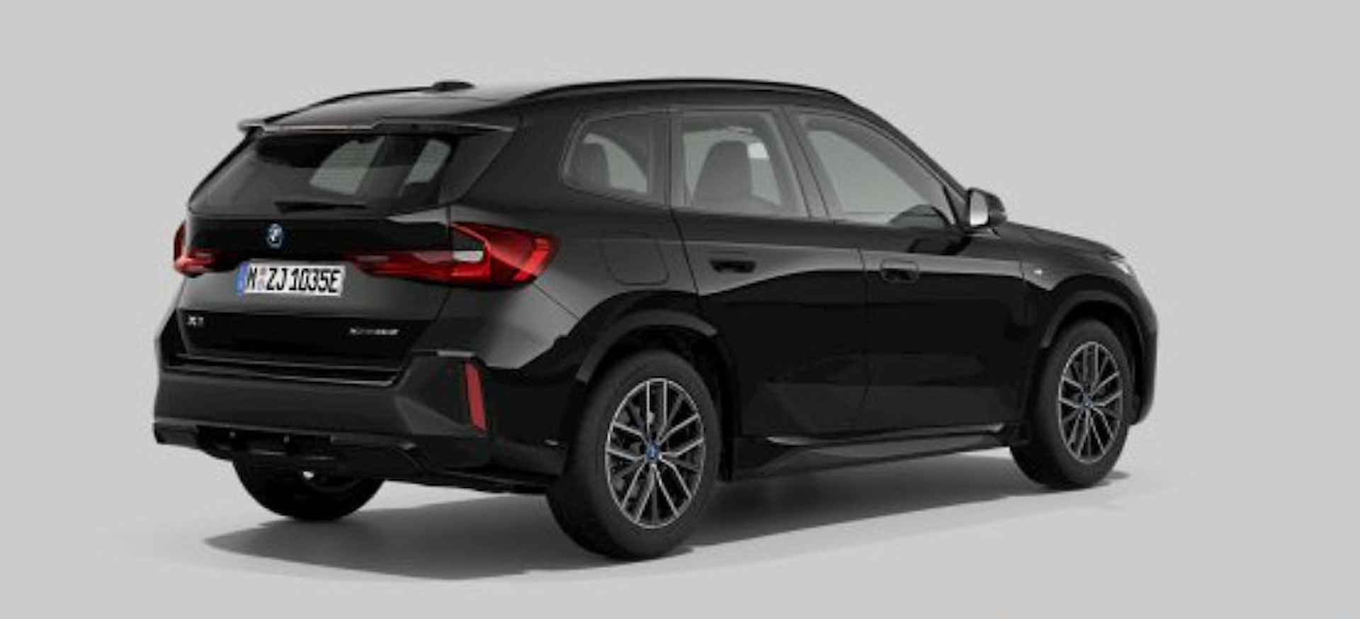 BMW X1 xDrive25e M Sport - Sportstoelen - Elektrisch verwarmde stoelen - Driving Assistant Plus - Automatisch dimmende binnen/buitenspiegel - Comfort Access - Grootlichtassistent - Dashboard Luxury - M Sportstuurwiel - - 10/18