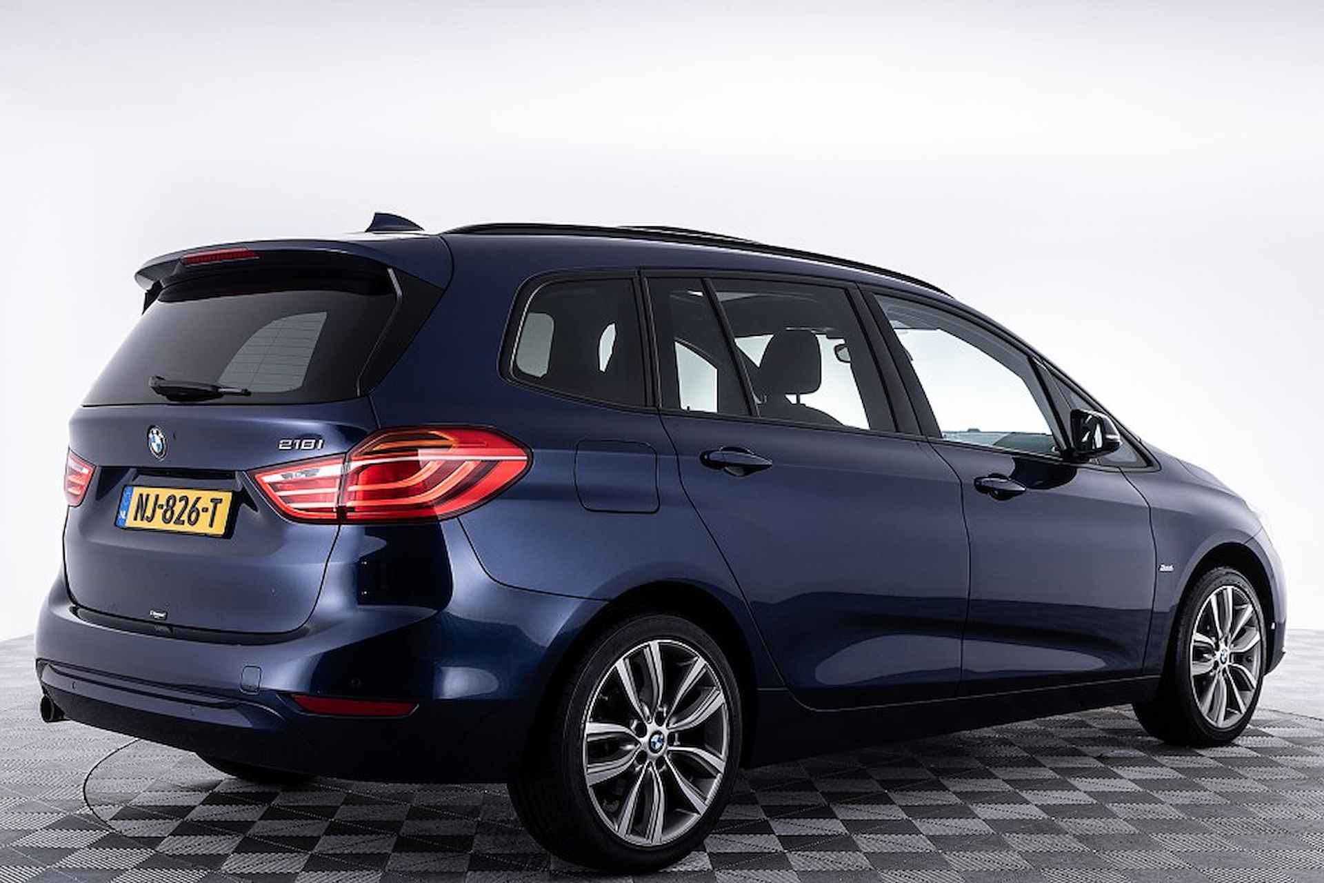 BMW 2 Serie 218 Gran Tourer i Centennial Executive 7-PERSOONS | PANORAMADAK | NAVI | Full LED | Automaat . - 25/30