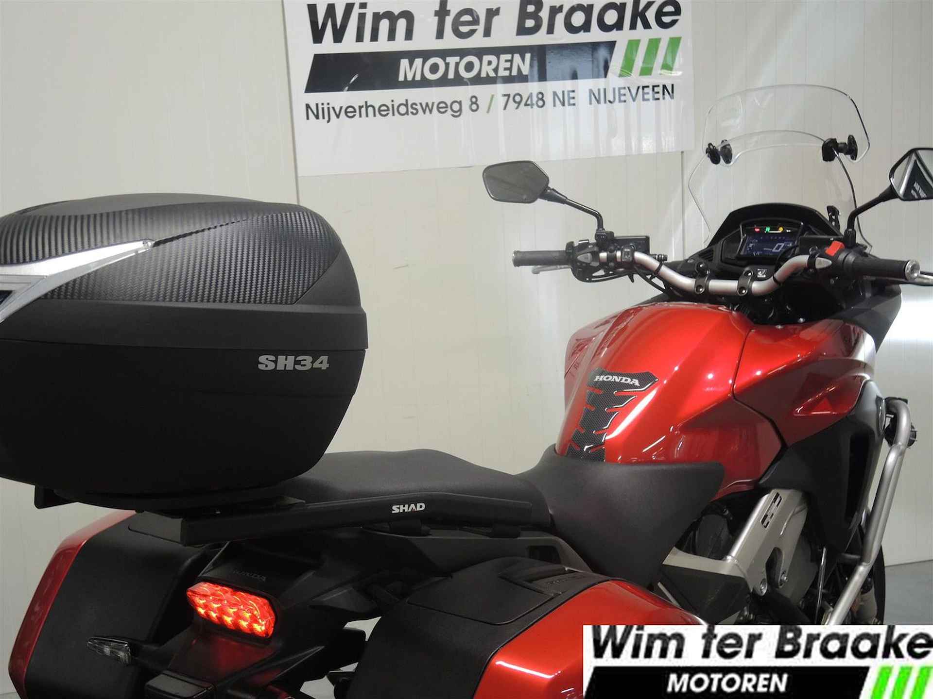 Honda VFR 800X Crossr. ABS - 2015 - 15/16