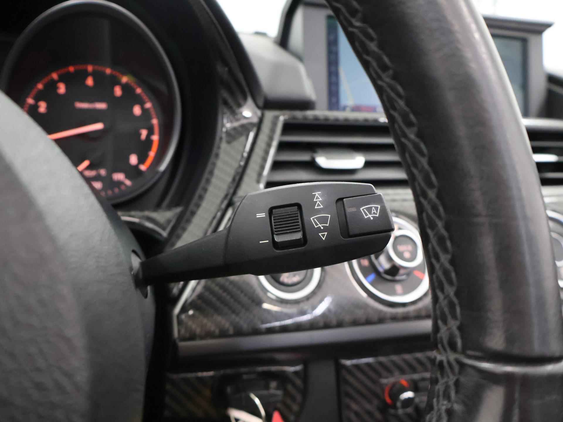 BMW Z4 Roadster sDrive20i Executive | Lederen bekleding | Stoelverwarming | Navigatie | Climate Control | Parkeersensoren | - 32/45