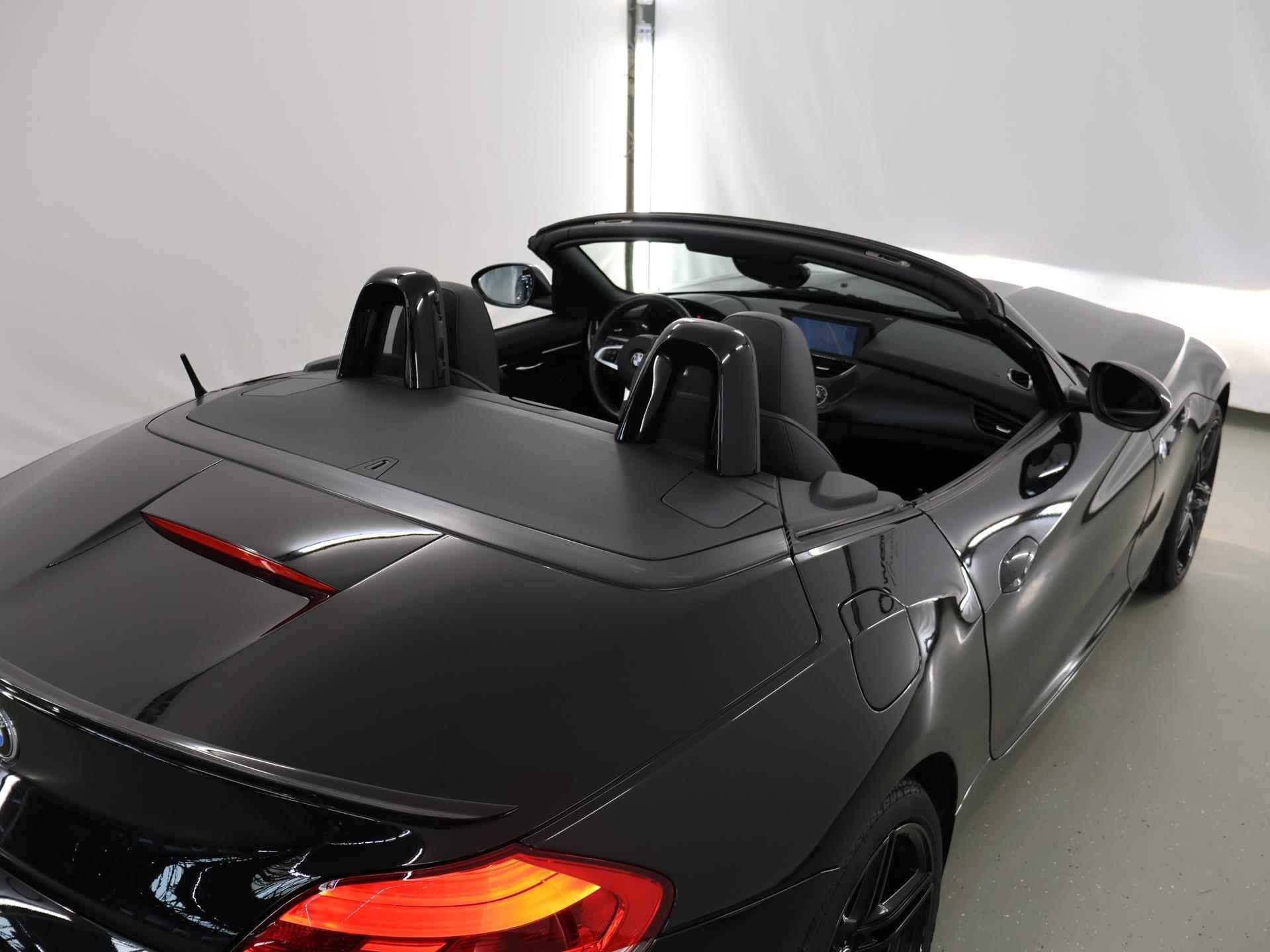 BMW Z4 Roadster sDrive20i Executive | Lederen bekleding | Stoelverwarming | Navigatie | Climate Control | Parkeersensoren | - 41/45