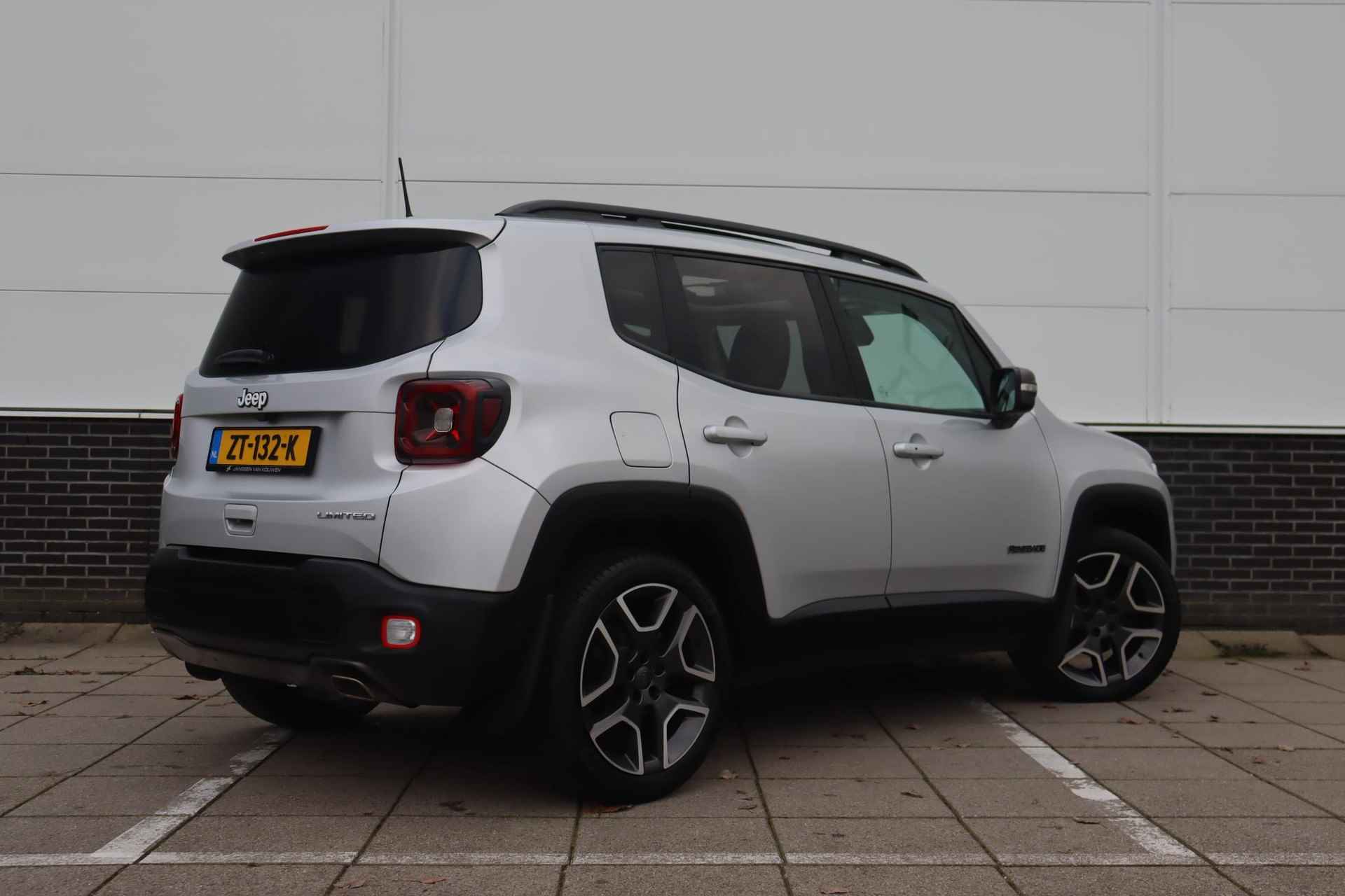 Jeep Renegade 1.3T Freedom * Pano * Camera * LED * - 4/49