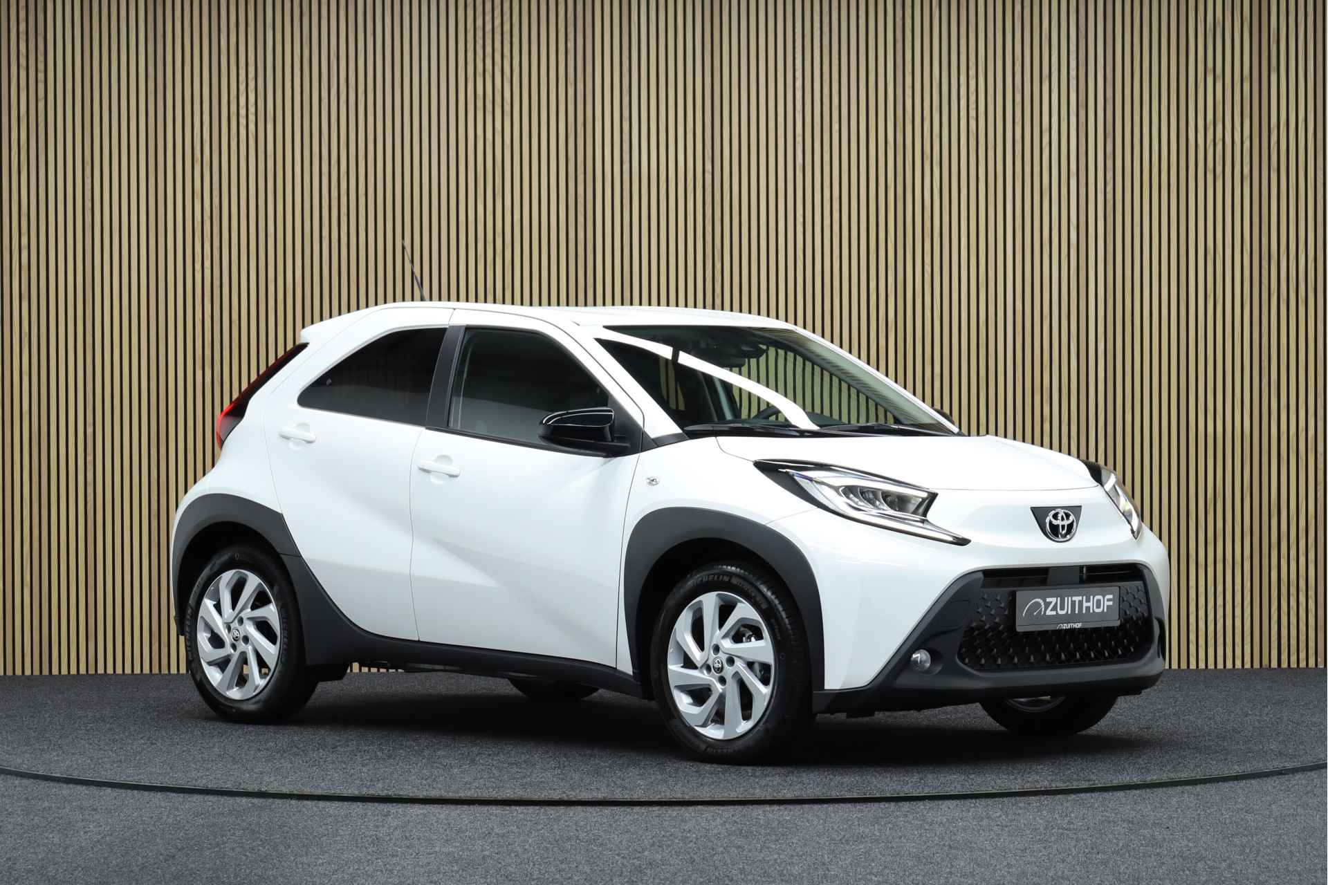 Toyota Aygo X 1.0 VVT-i S-CVT Automaat Pulse | Direct Leverbaar | Maps Navigatie | Full led | Winterpakket - 8/29