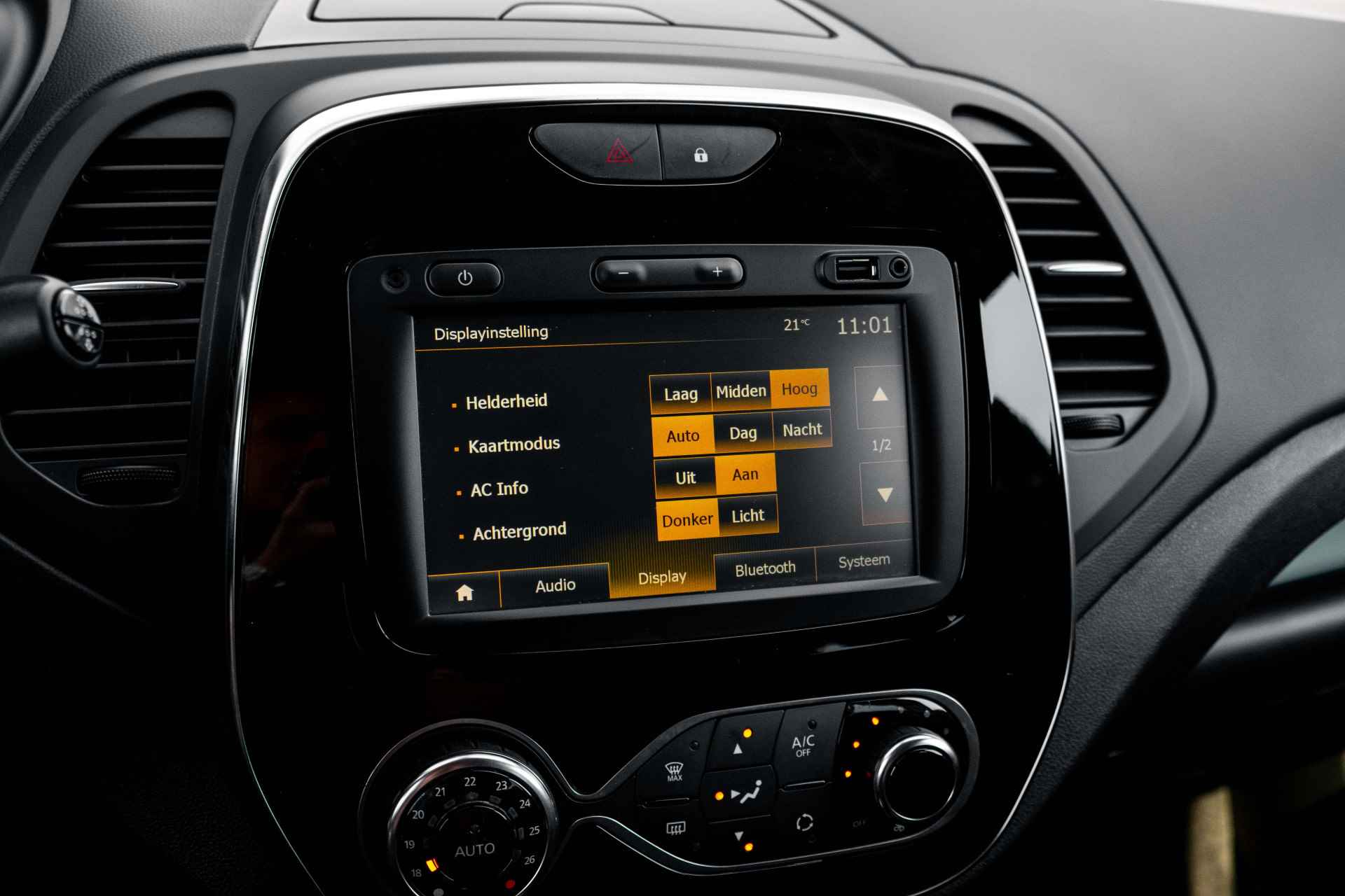 Renault Captur 1.2 120 PK TCe Intens | Automaat | Stoelverwarming | Camera achter | | incl. Bovag rijklaarpakket met 12 maanden garantie | - 39/40