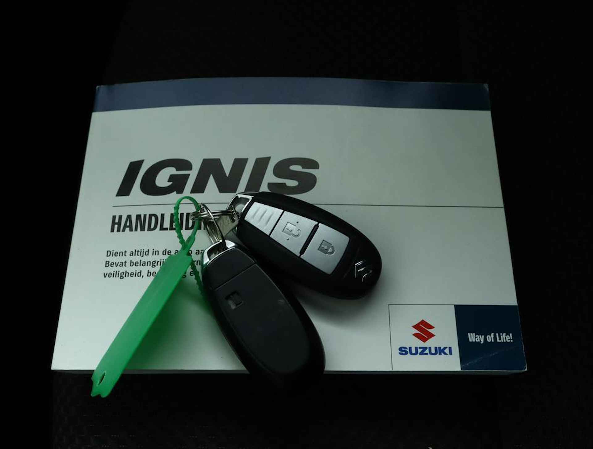 Suzuki Ignis 1.2 Stijl Smart Hybrid | Climate control | Cruise control | Navigatie | Trekhaak | Stoelverwarming | - 11/51