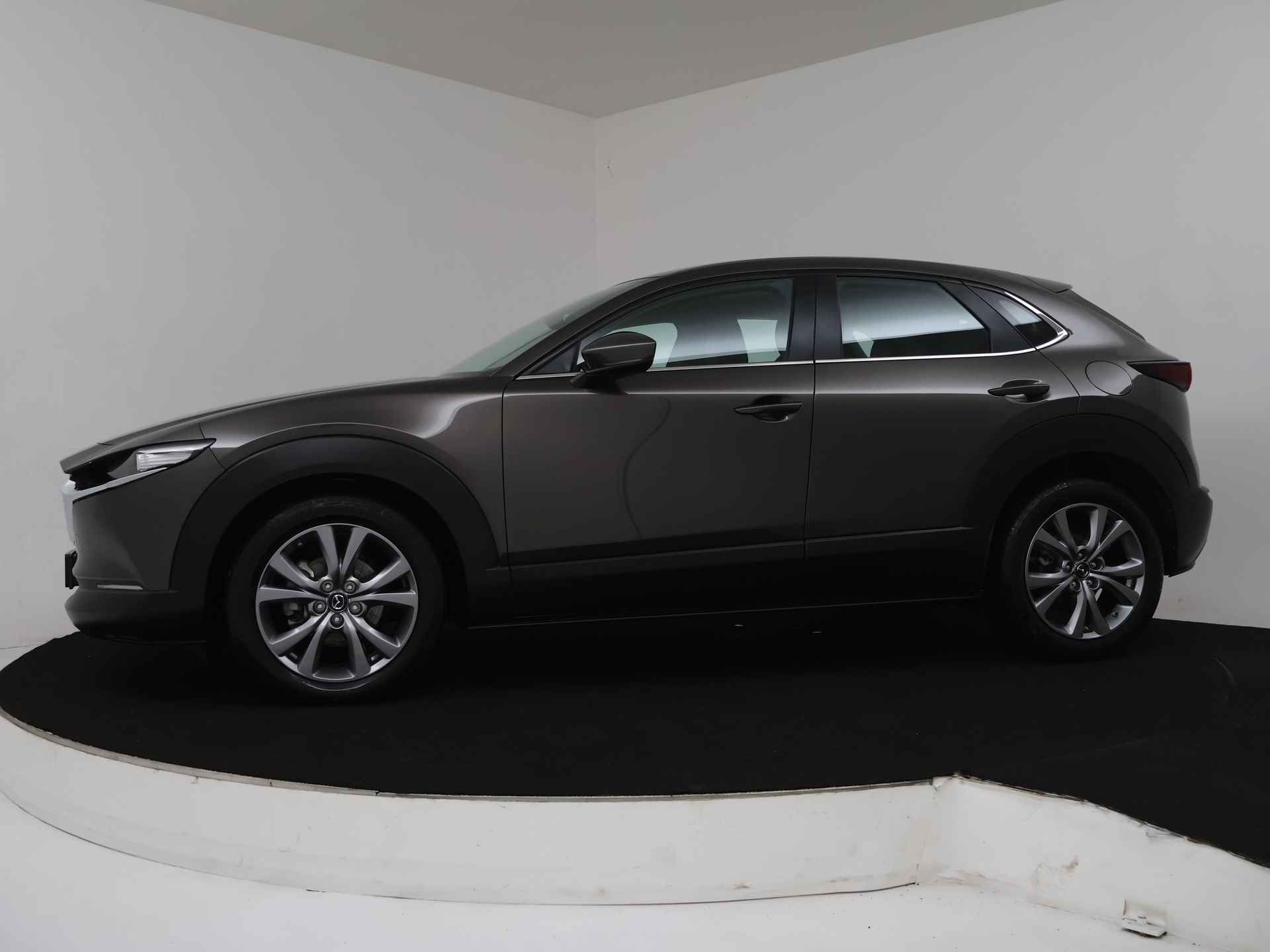 Mazda CX-30 2.0 e-SkyActiv-X M Hybrid Comfort | Leder | Navigatie | Camera | Parkeersensoren | LM velgen | Stoel en stuurwiel verwarmd | - 4/42