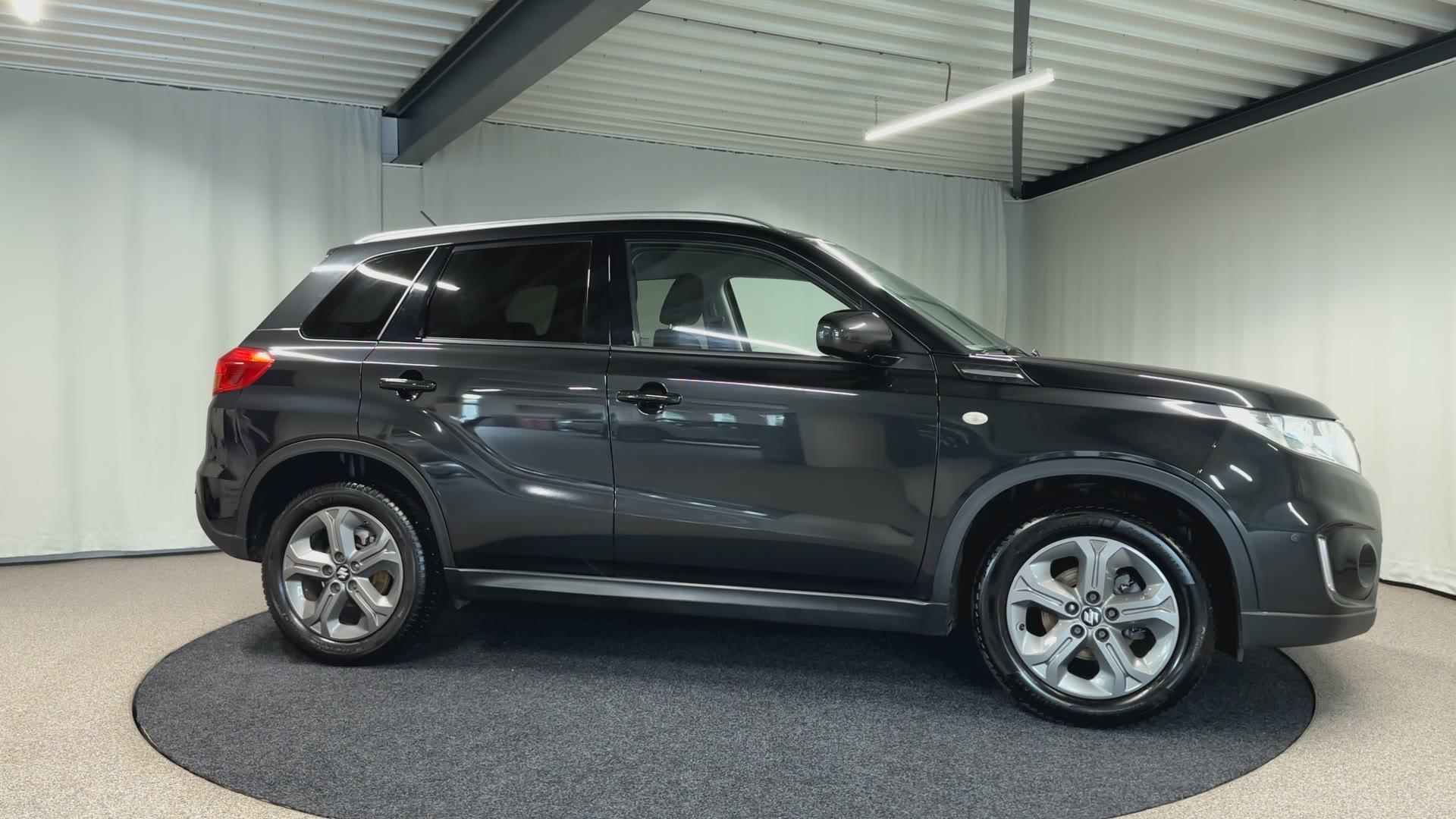 Suzuki Vitara 1.6 Exclusive - 16/41