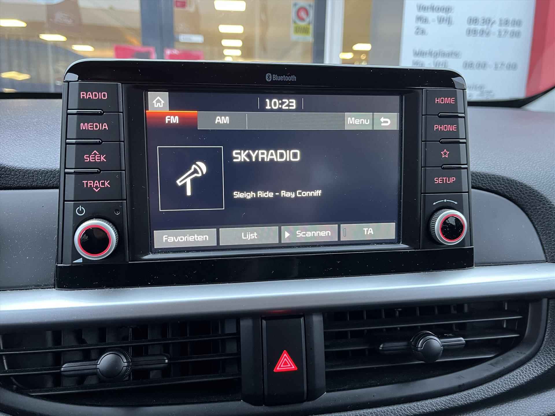 Kia Picanto 1.0 MPi 67pk 4-zits ComfortPlusLine Airconditioning | Navigatie via Carplay | Parkeercamera | - 17/27