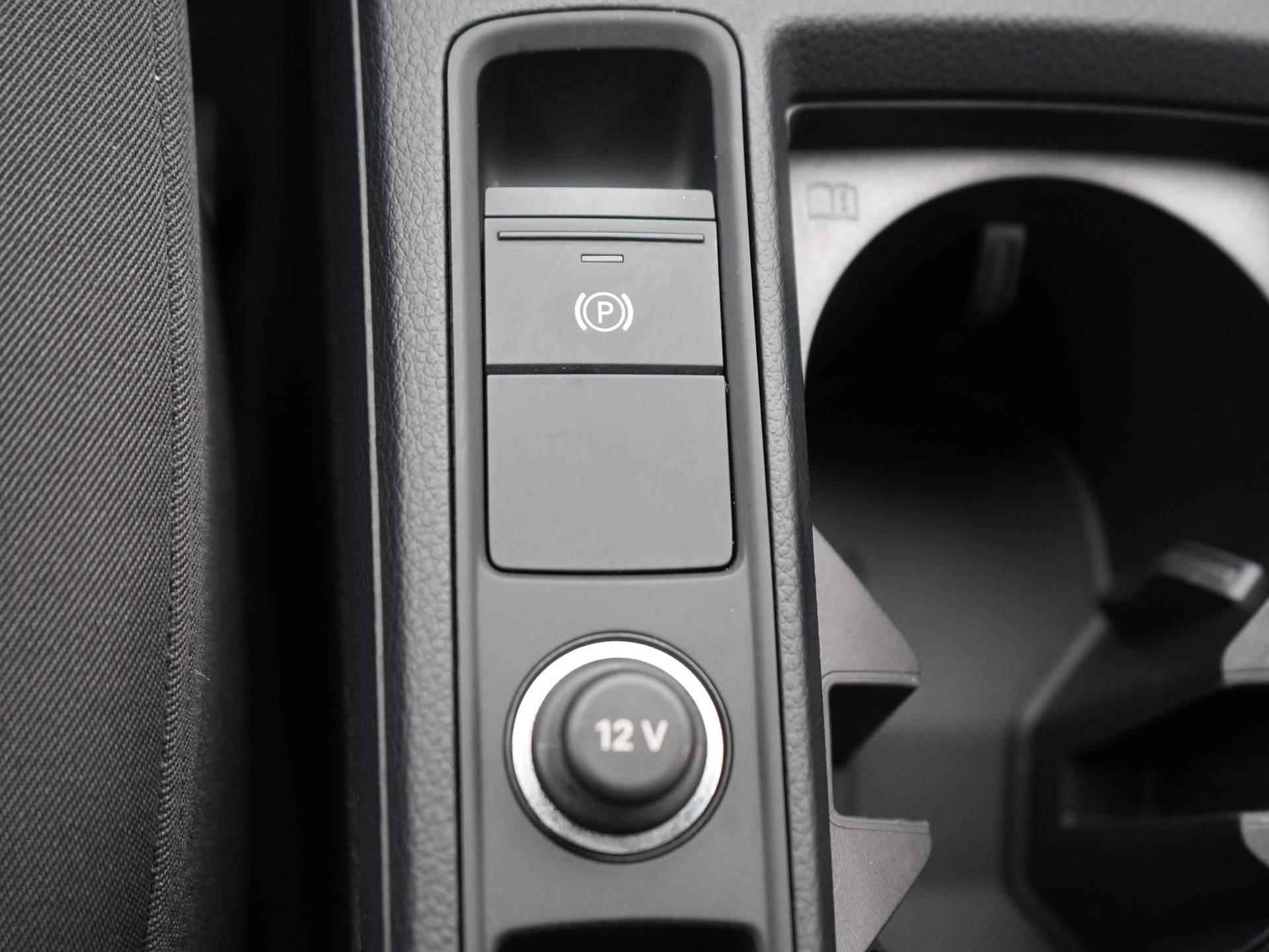 Audi Q3 35 TFSI Advanced Edition Panoramadak | Virtual Cockpit | Navigatie | Stoelverwarming - 27/44
