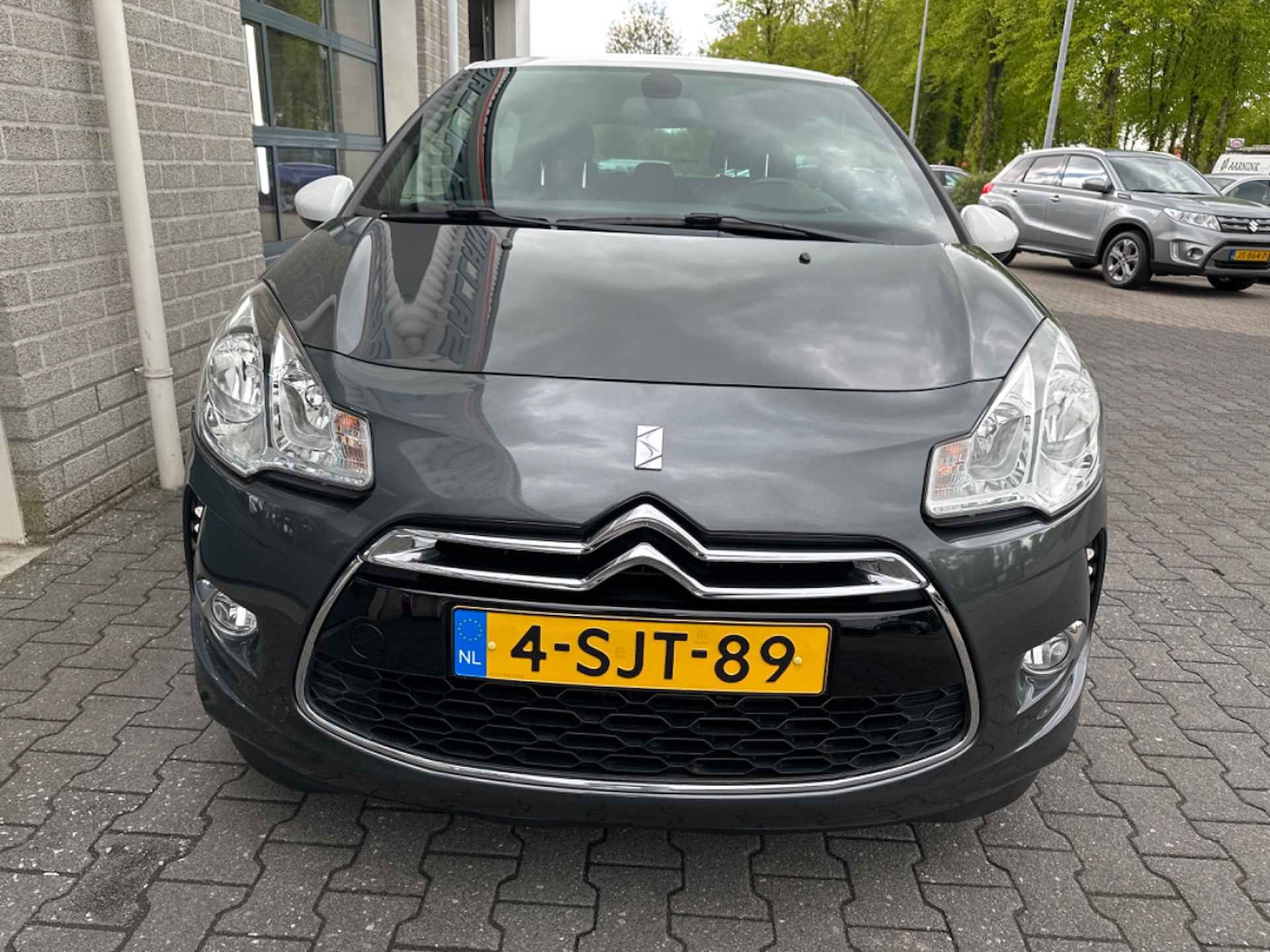 Citroen DS3 1.2 VTi Chic | CLIMA | - 3/21