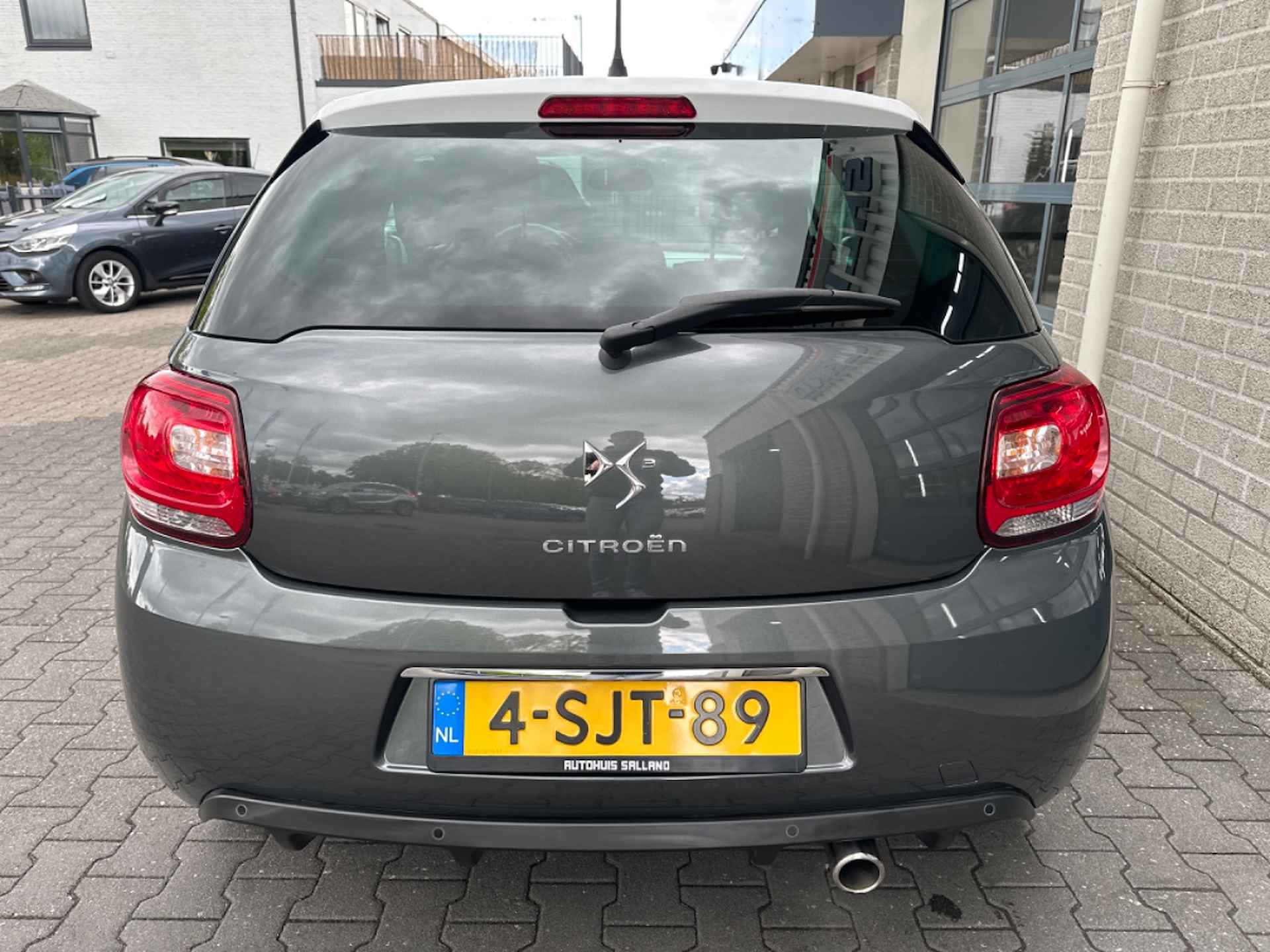 Citroen DS3 1.2 VTi Chic | CLIMA | - 4/21