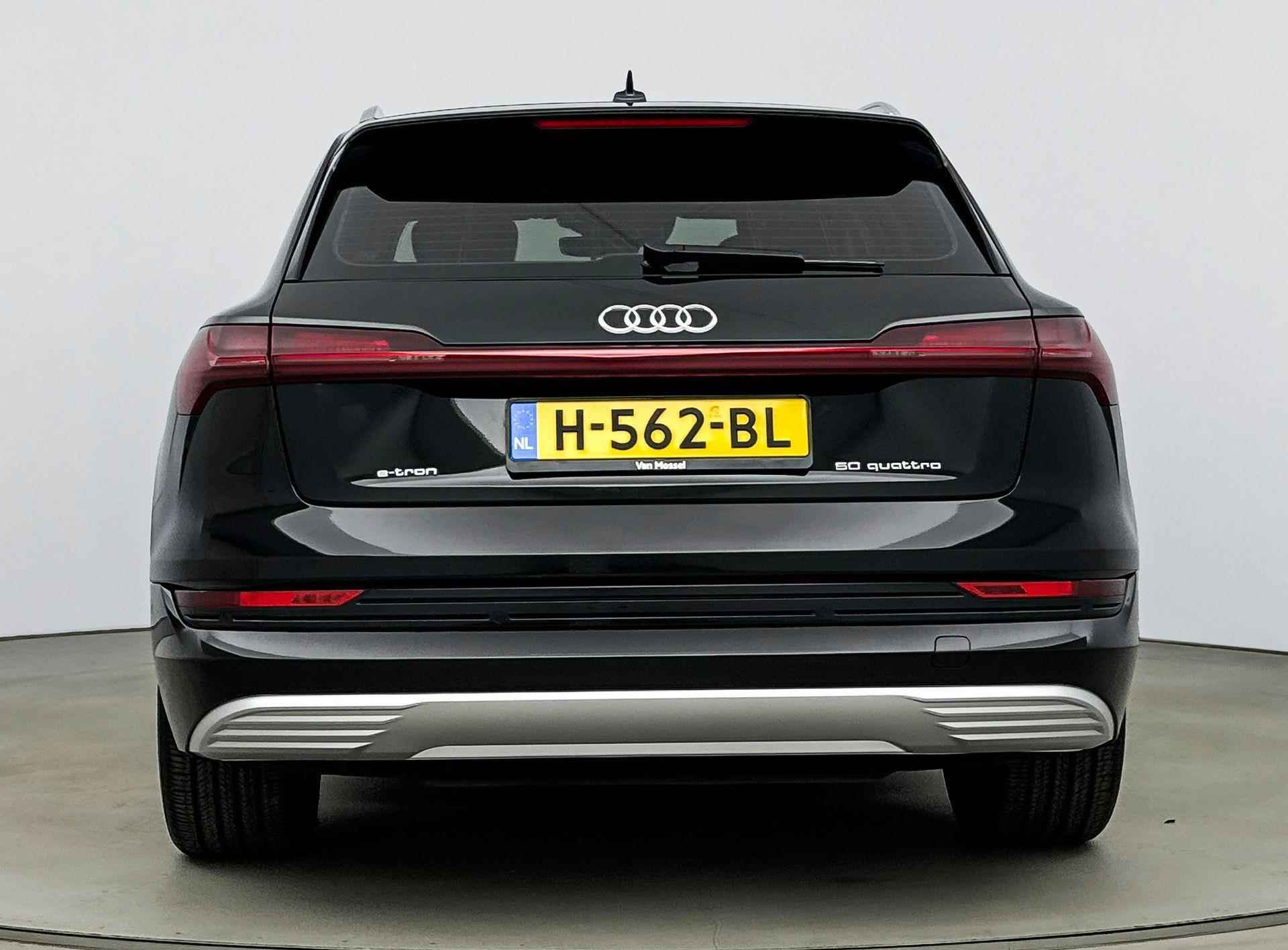 Audi e-tron e-tron 50 quattro Launch edition plus 71 kWh | Leder | Stoelverwarming | Parkeersensoren | Cruise Control | Navigatie | - 3/26