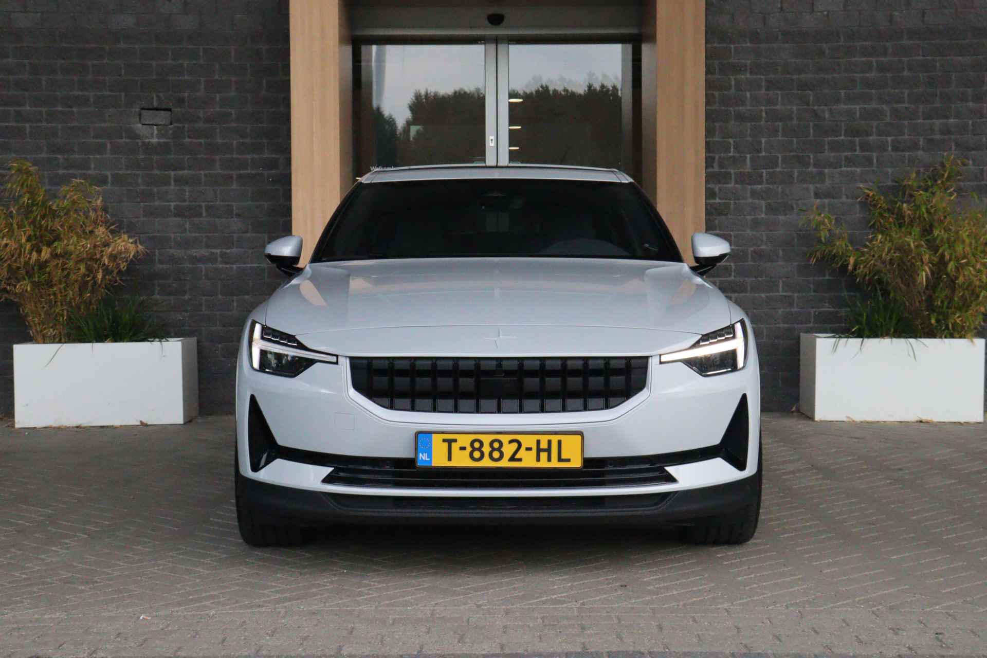 Polestar 2 Single Motor 69 kWh | Panoramadak | Camera | Harman Kardon | Elektrisch verstelbare bestuurdersstoel met geheugen | Elektrisch v - 3/53