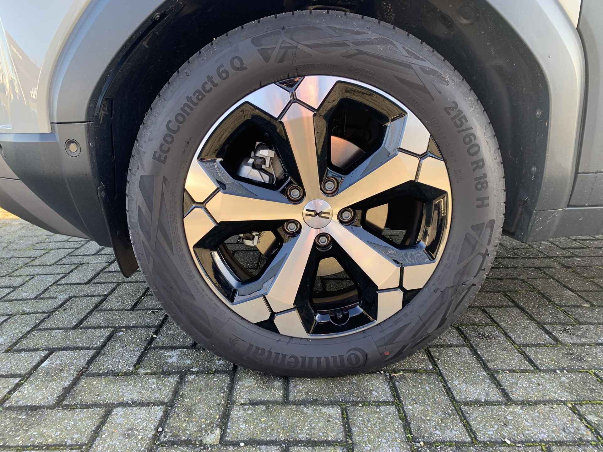 Dacia Duster 1.6 Hybrid 140 Journey APPLE CARPLAY/ANDROID AUTO | PARKEERSENSOREN | LICHTMETALEN VELGEN | CLIMATE CONTROL | CRUISE CONTROL | RONDOMZICHT CAMERA | - 5/27