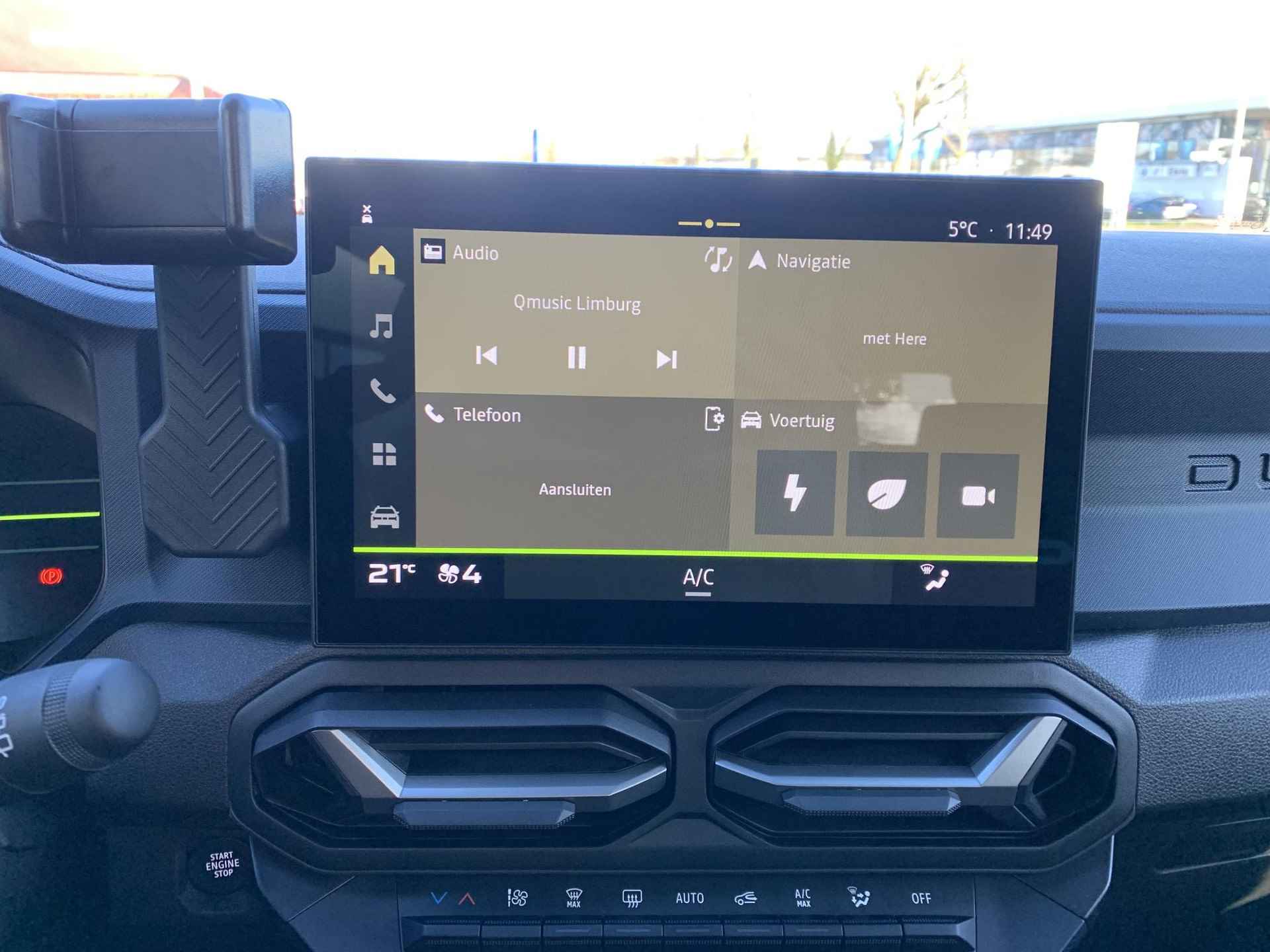 Dacia Duster 1.6 Hybrid 140 Journey APPLE CARPLAY/ANDROID AUTO | PARKEERSENSOREN | LICHTMETALEN VELGEN | CLIMATE CONTROL | CRUISE CONTROL | RONDOMZICHT CAMERA | - 18/27