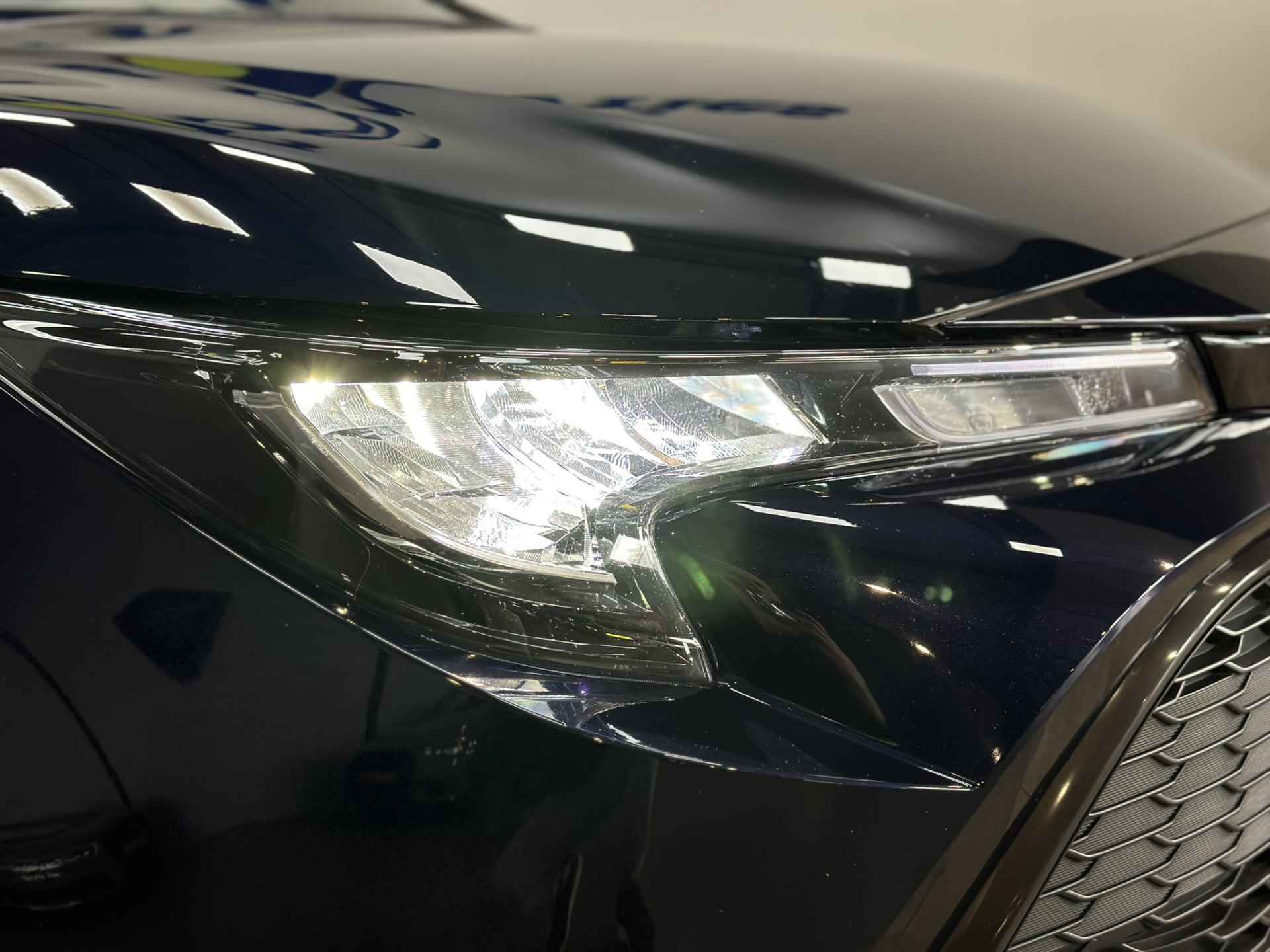 Toyota Corolla Touring Sports 1.8 Hybrid Active LED | Camera | Adaptive cruise | Navigatie | Apple Carplay Android Auto | Isofix | NAP | - 8/38