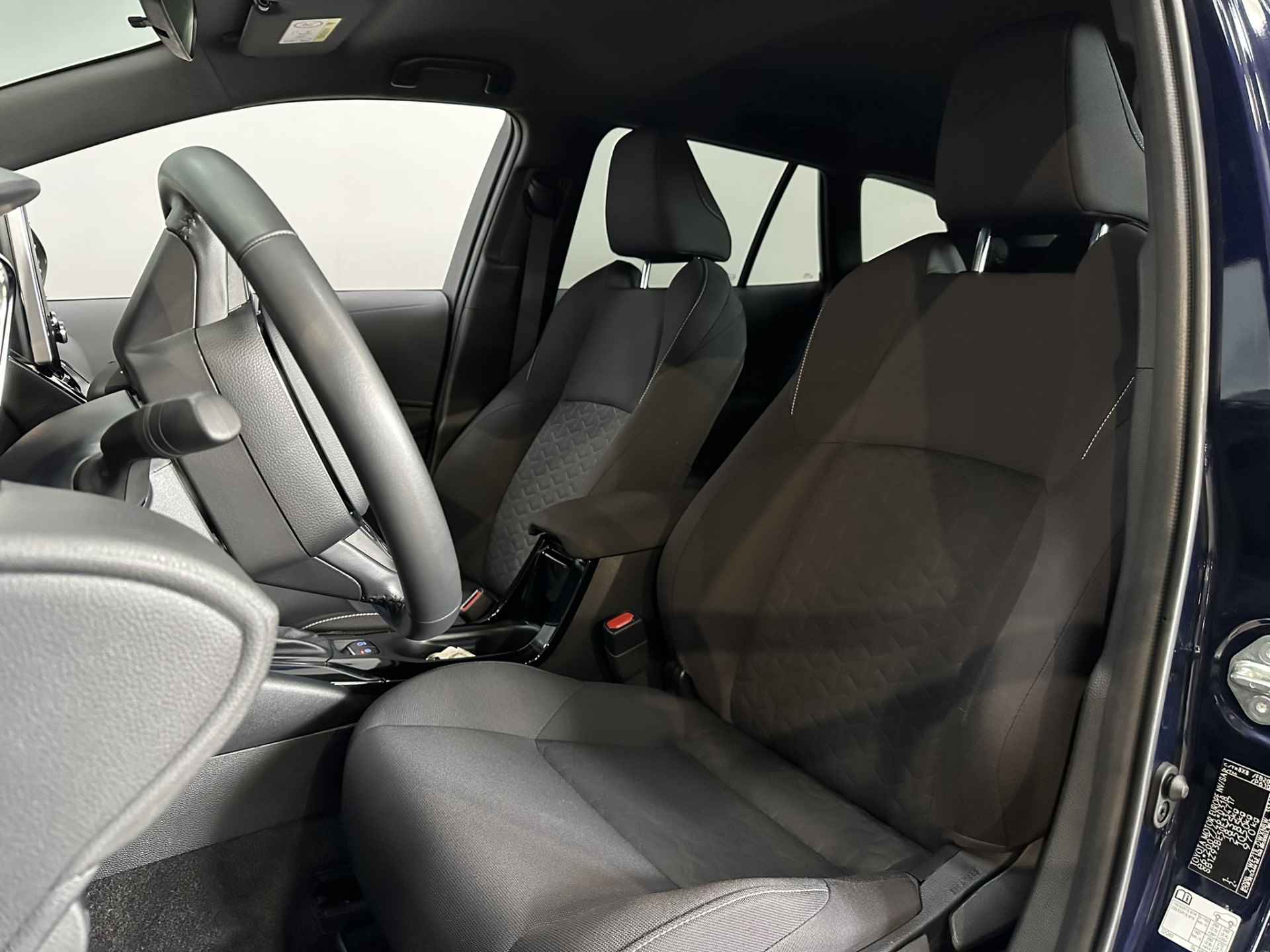 Toyota Corolla Touring Sports 1.8 Hybrid Active LED | Camera | Adaptive cruise | Navigatie | Apple Carplay Android Auto | Isofix | NAP | - 13/38